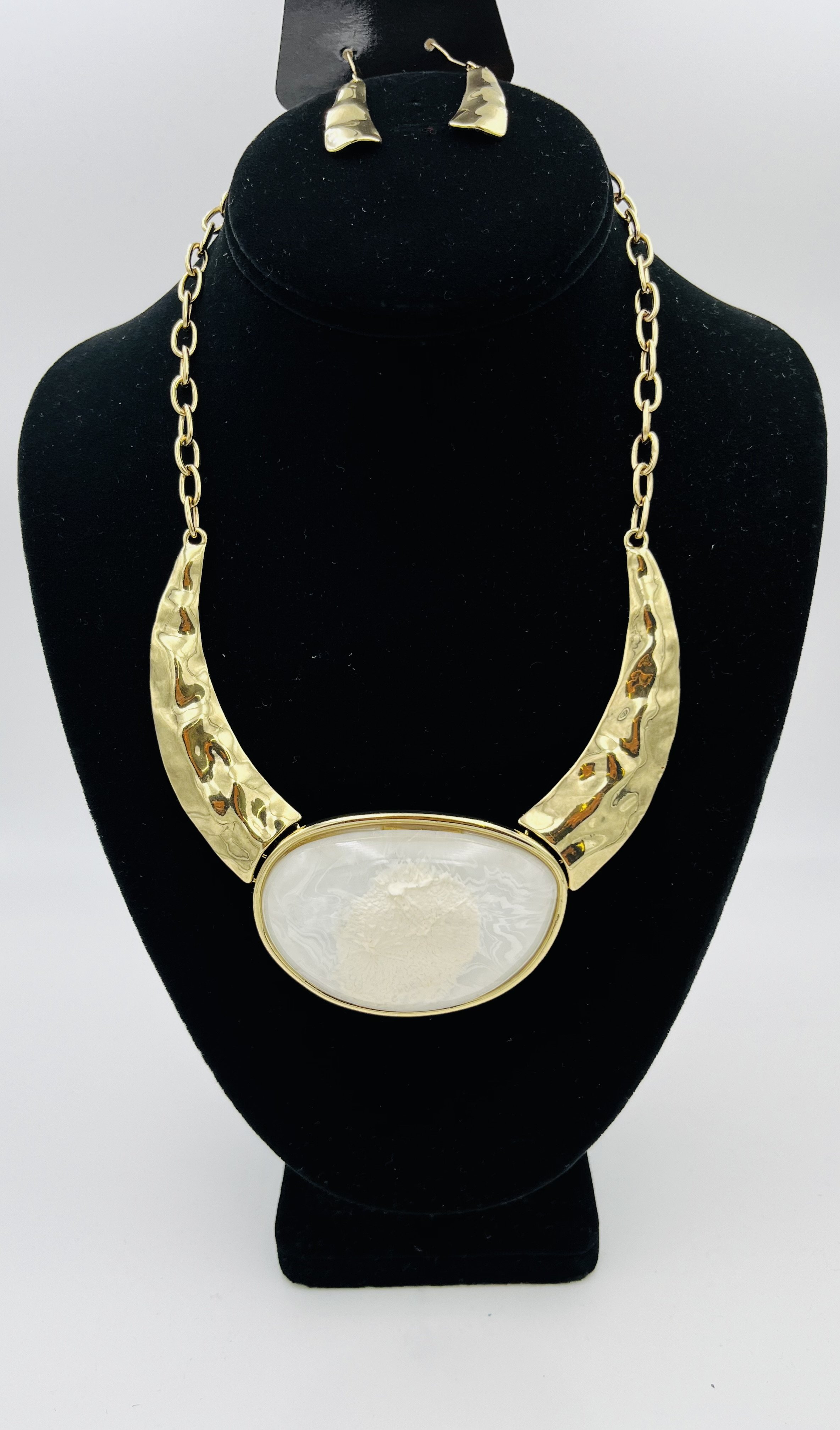 Necklace and Earring Set