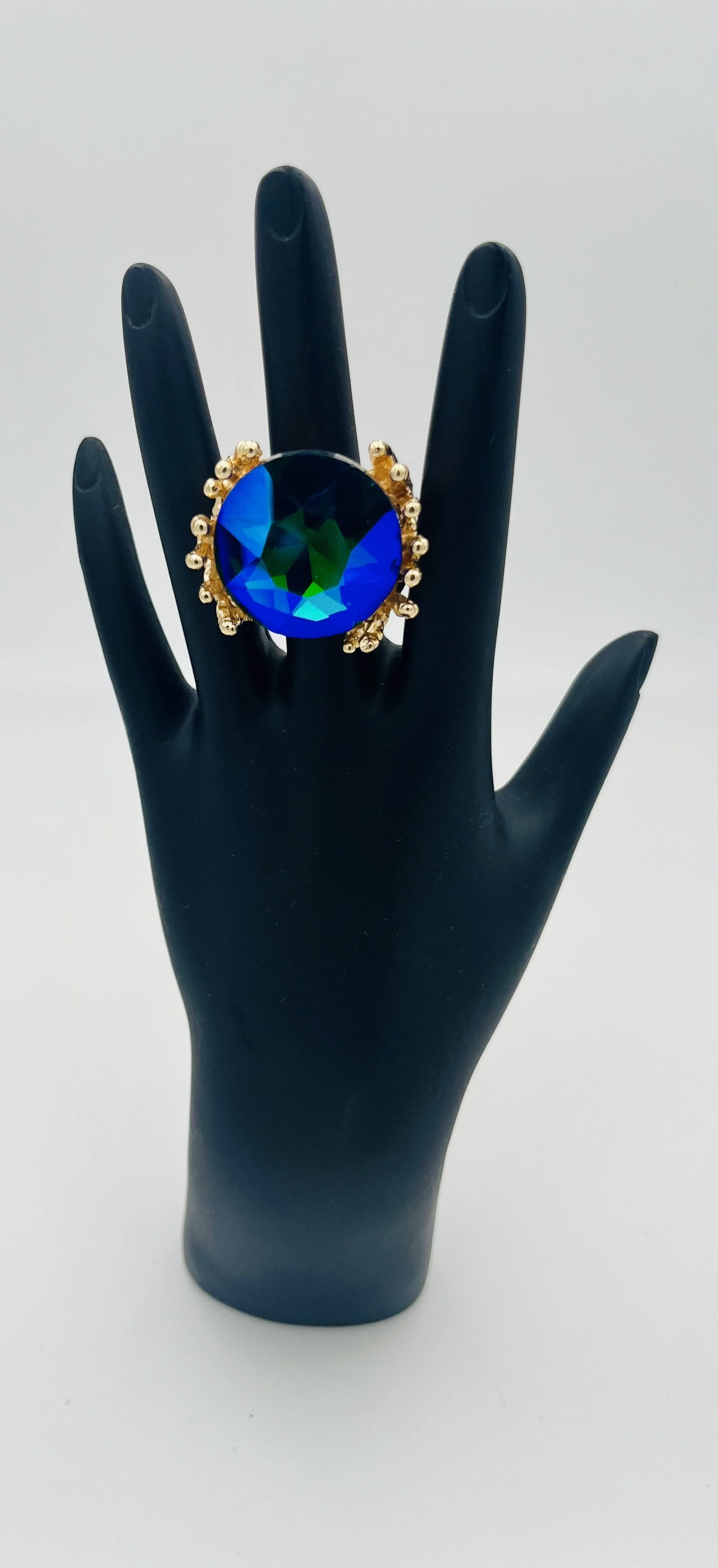 Gold Royal Blue Round Jewel