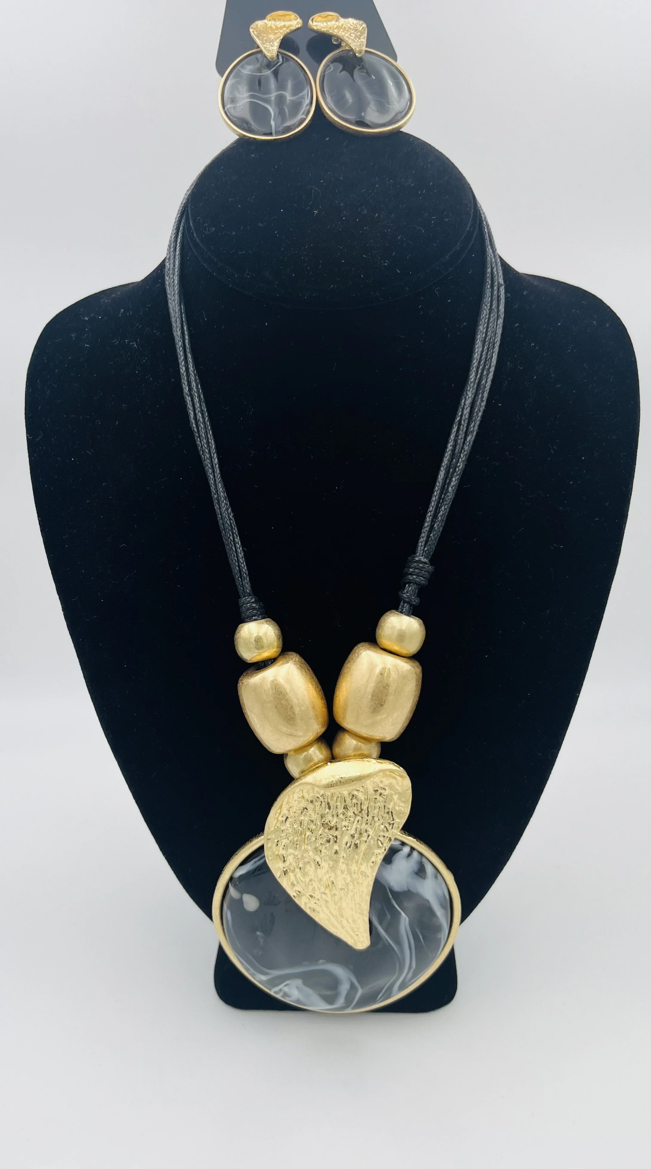 Necklace and Earring Set