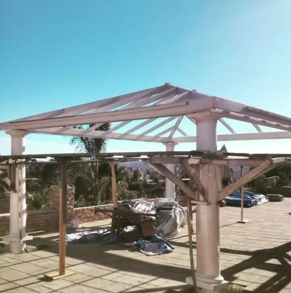 gazebo 1.JPG