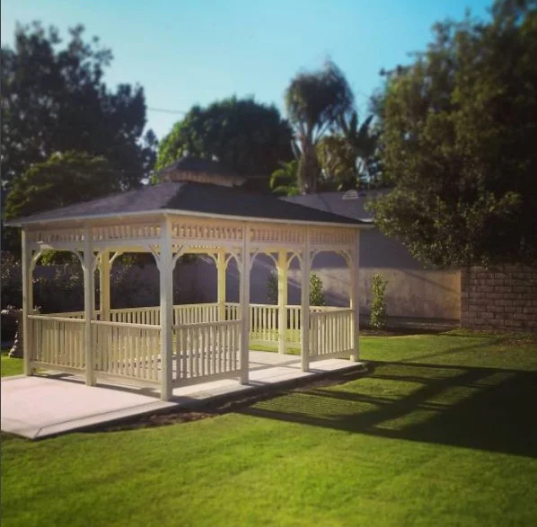 gazebo 2.JPG