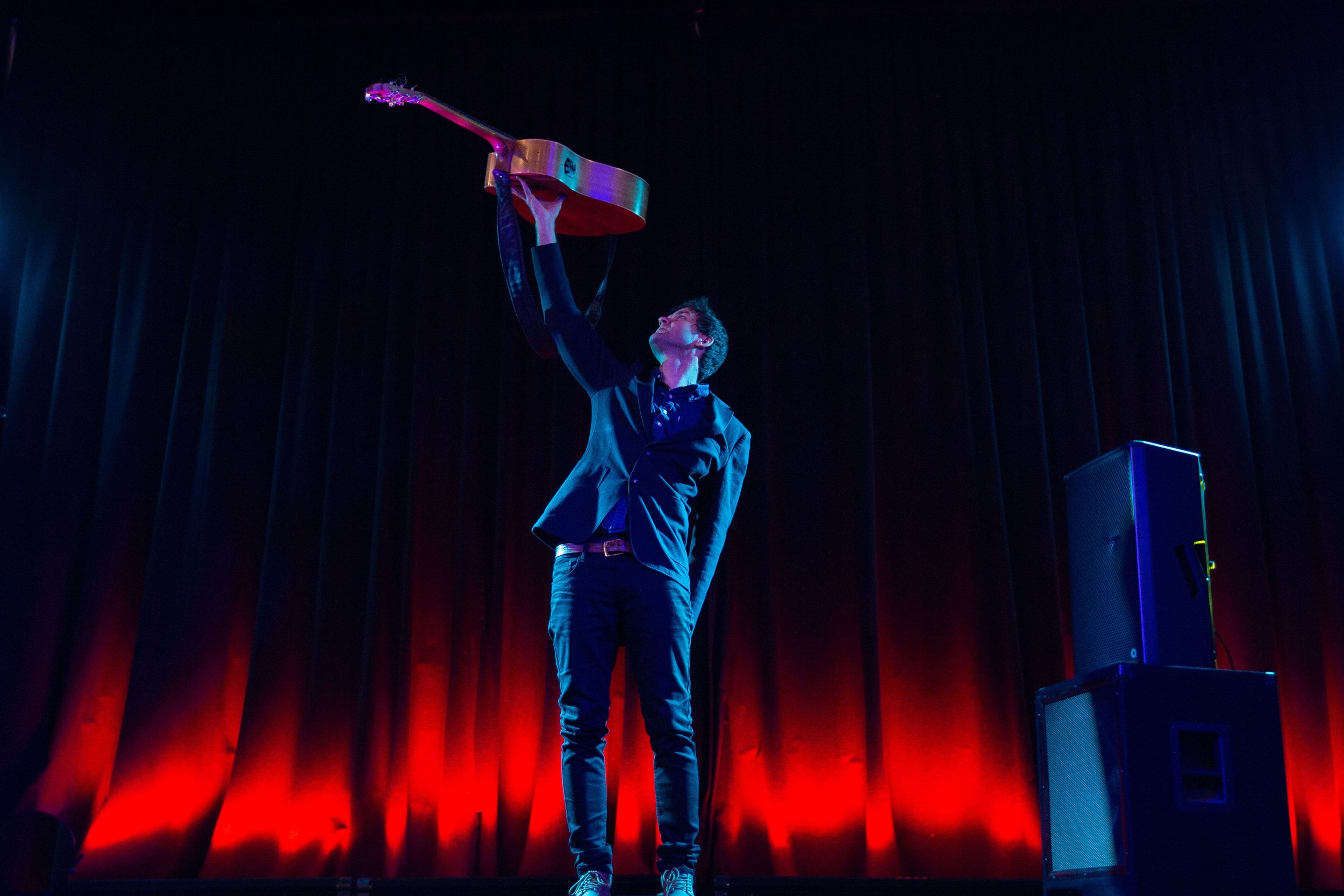 Daniel Champagne with Special Guest Mia Kelly