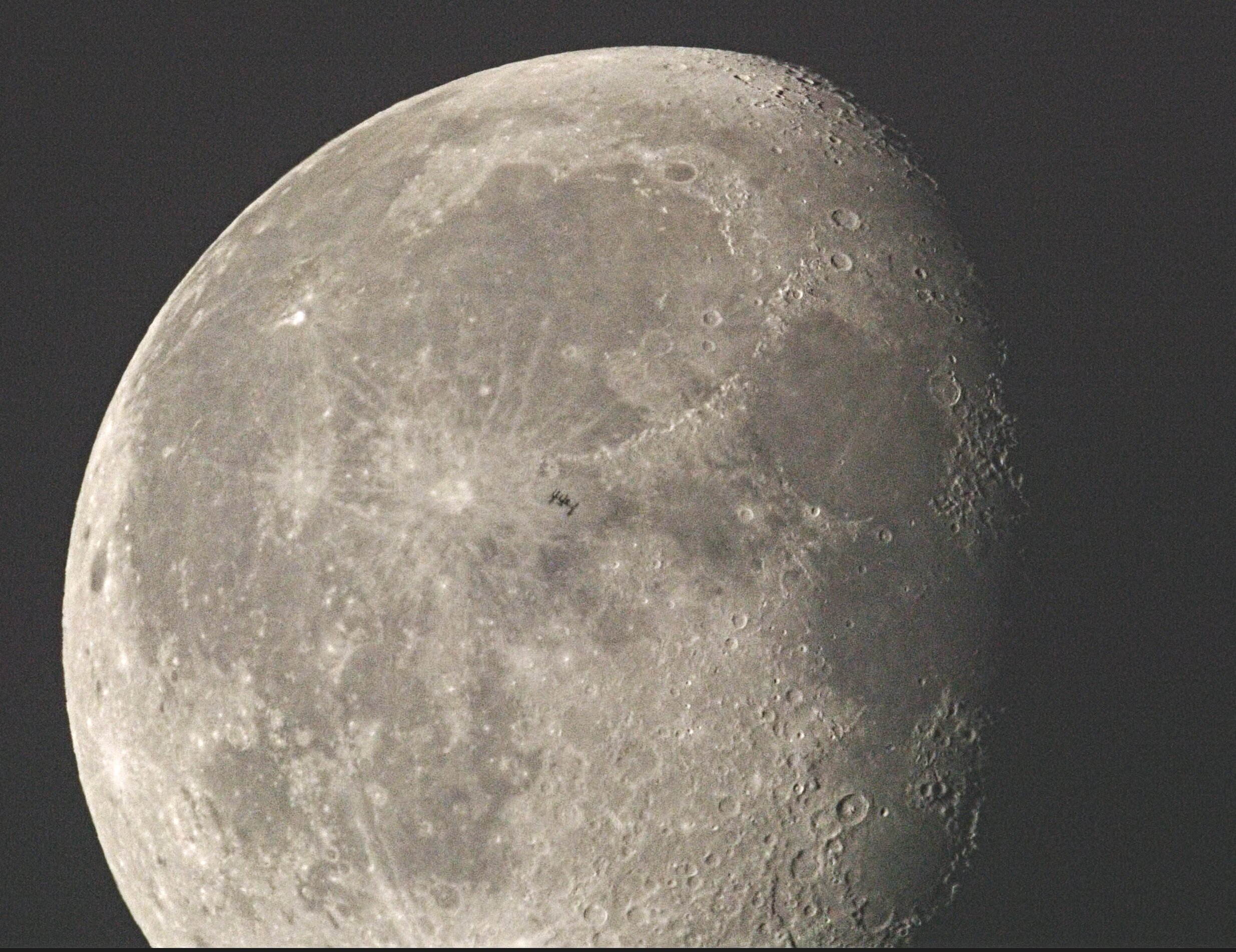 International Space Station in front of the moon, just to the right of the Copernicus Crater. If you are going to photograph a satellite crossing the moon, or even more challenging, one of the planets, you won't need any special filtration.