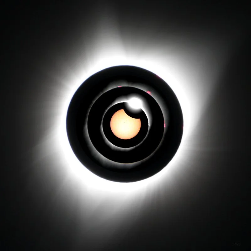 A645,_August_21,_2017_total_solar_eclipse_composite_image_with_corona,_prominences,_diamond_ring_and_partial_eclipse_with_sunspots.jpeg