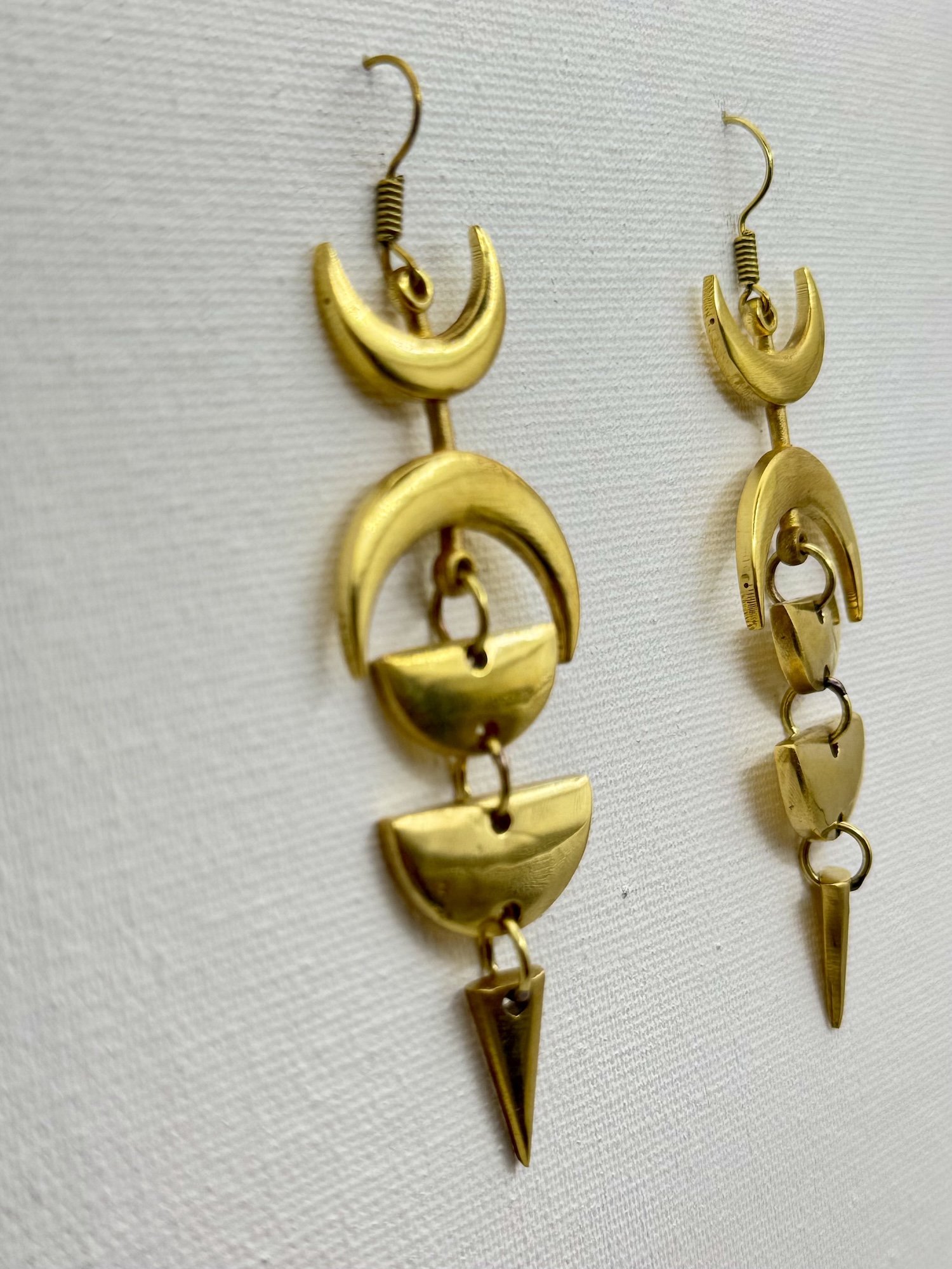 brass-earrings-dangle-moon-sequence-03.jpeg