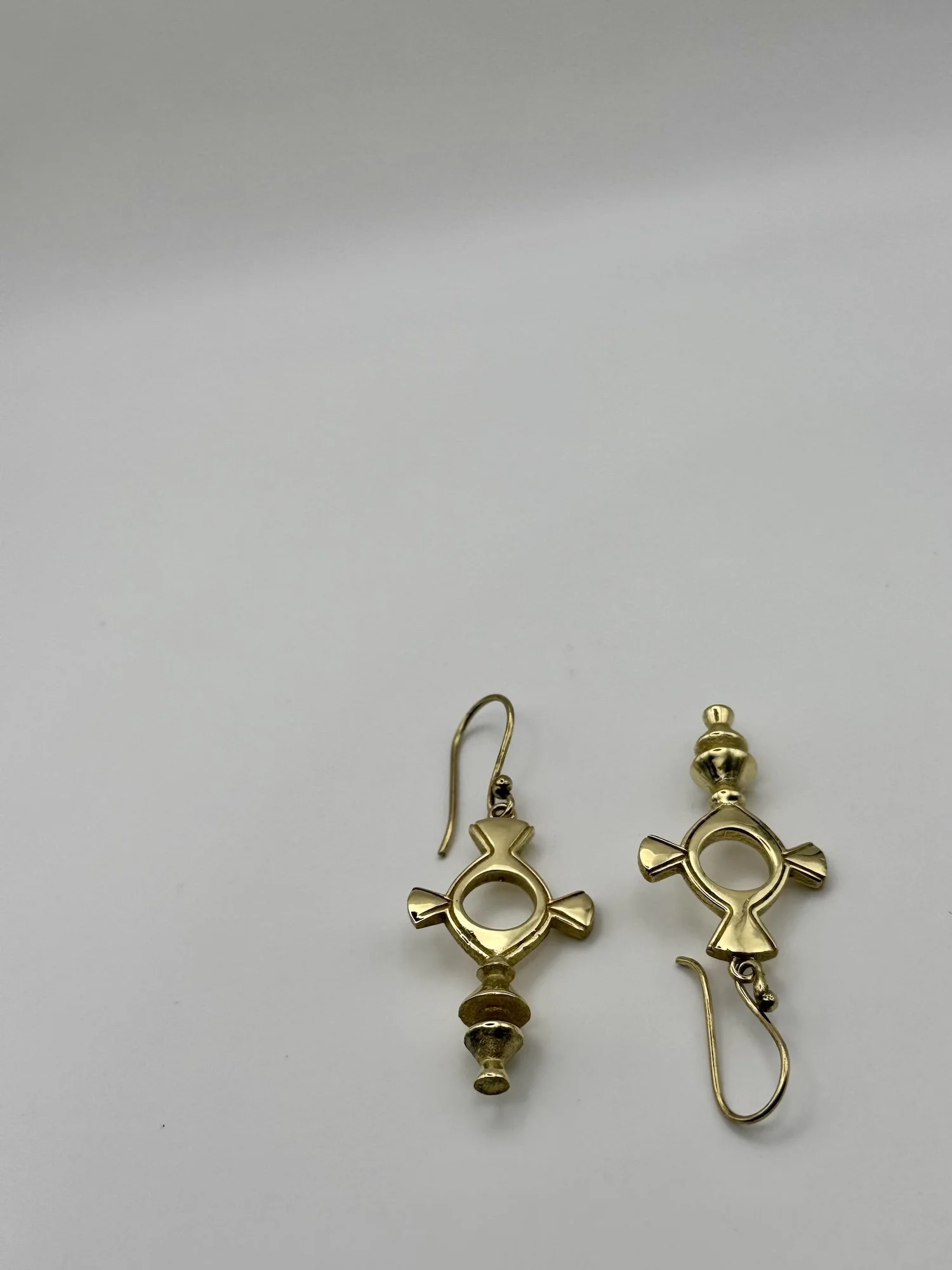 circle-brass-earrings-abstract-tribal-04.jpeg