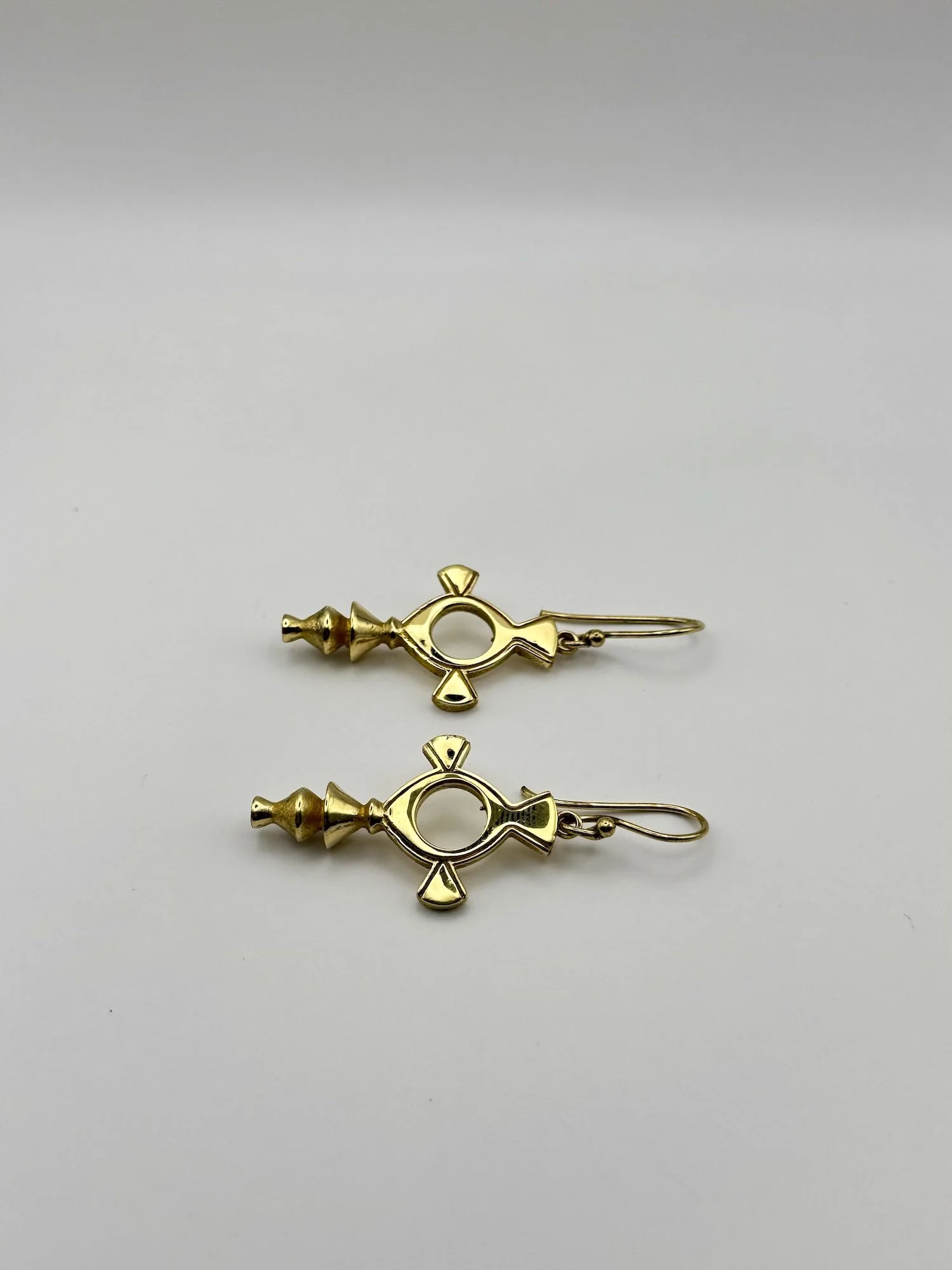circle-brass-earrings-abstract-tribal-03.jpeg