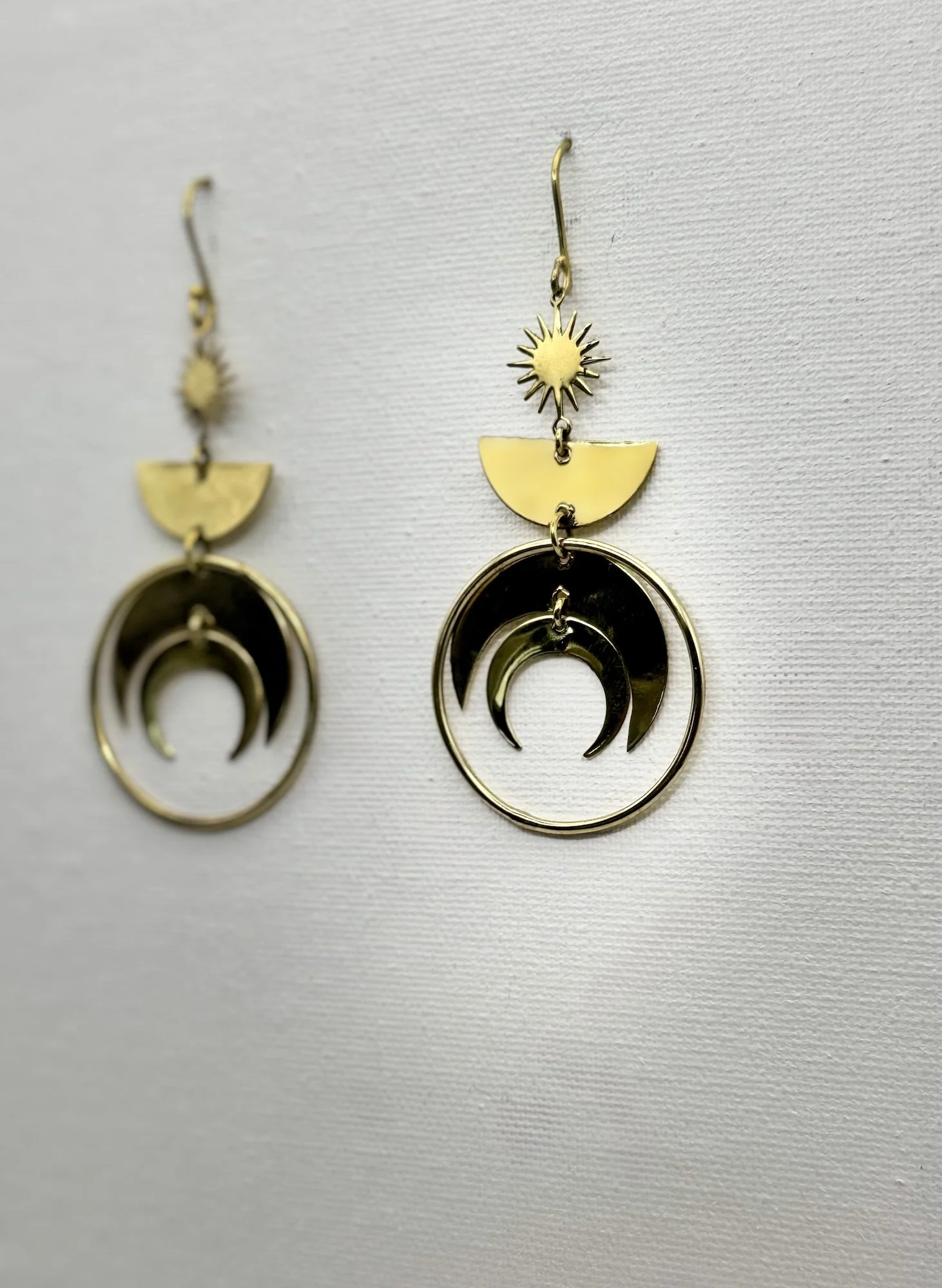 brass-earrings-dangle-moon-eclipse-02.jpeg