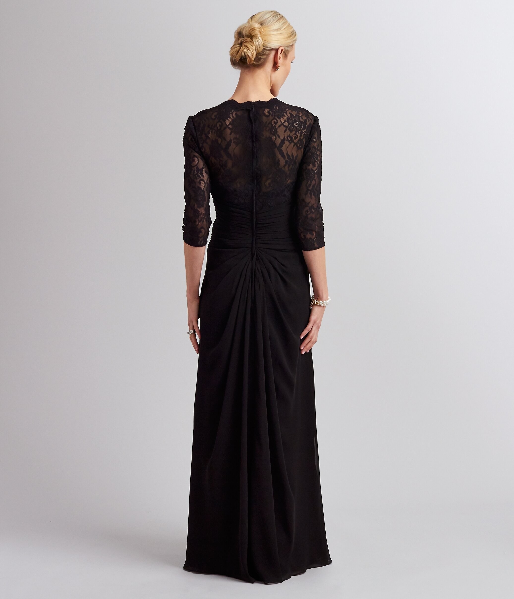RM - 749 (BACK)