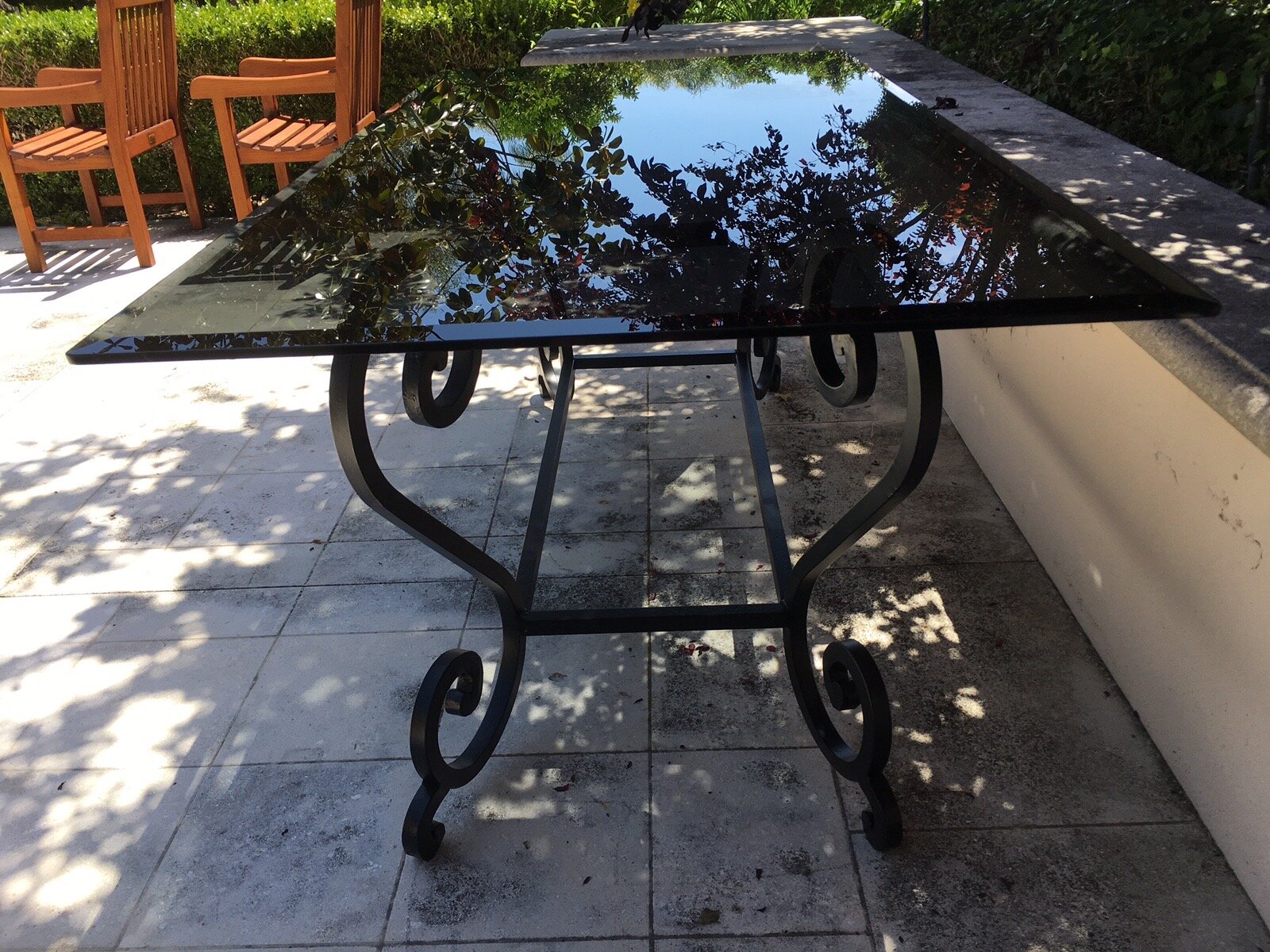  Bronze glass with a beveled edge for an outdoor table 