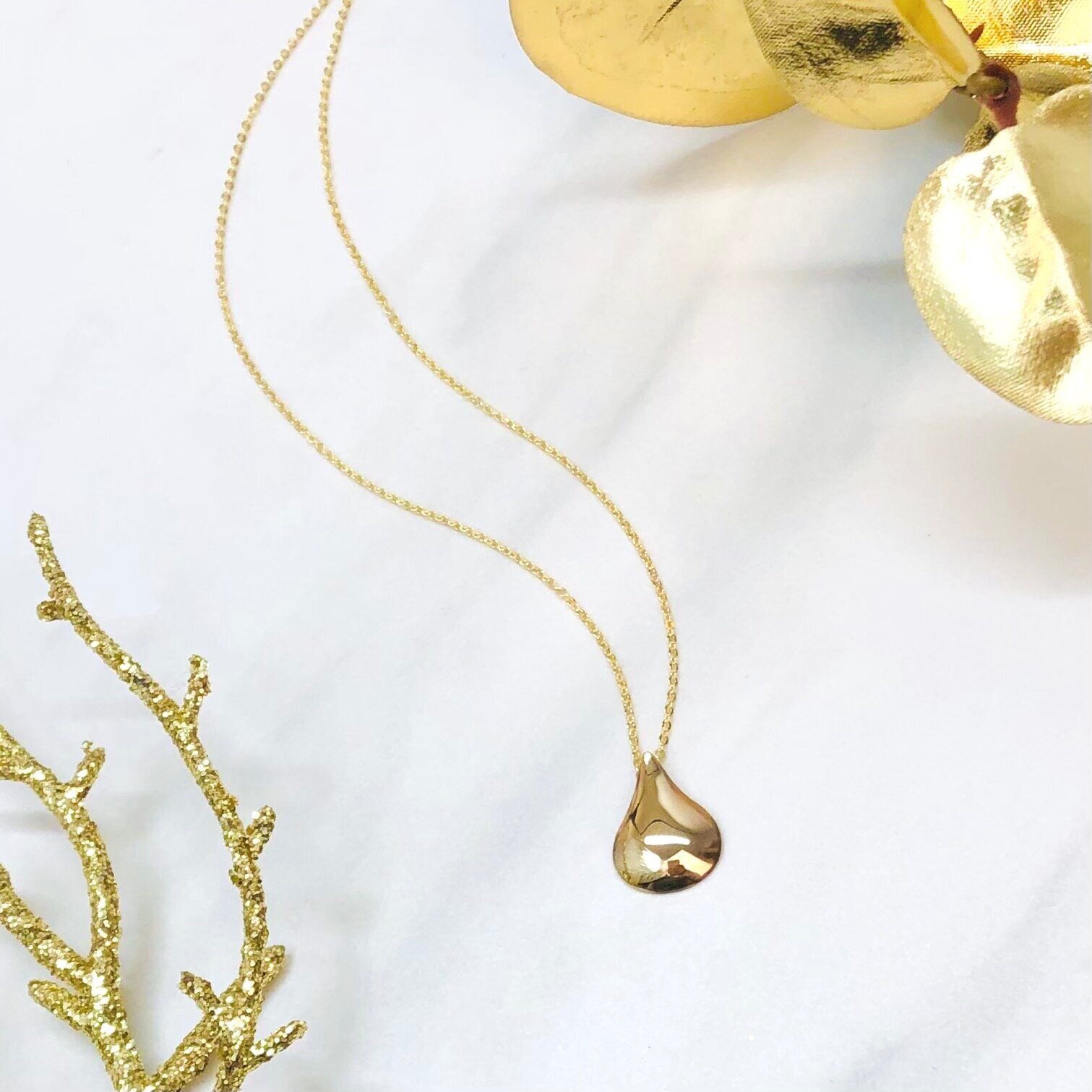 Small 14k Gold Filled Raindrop Pendant 