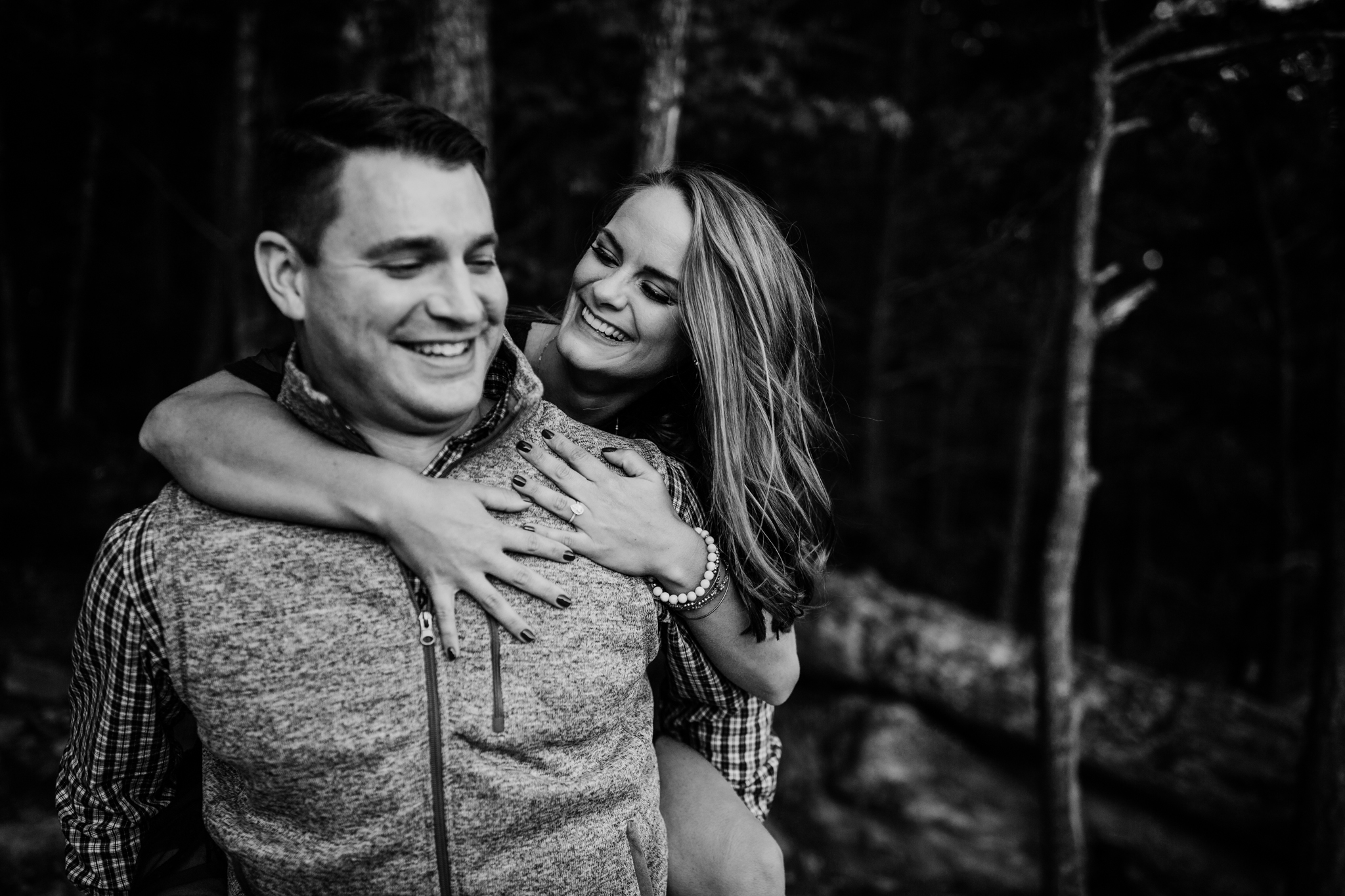 A fall New River Gorge Adventure Engagement Session on Endless Wall Trail. I can’t wait to shoot these two’s West Virginia wedding in downtown Charleston next year!