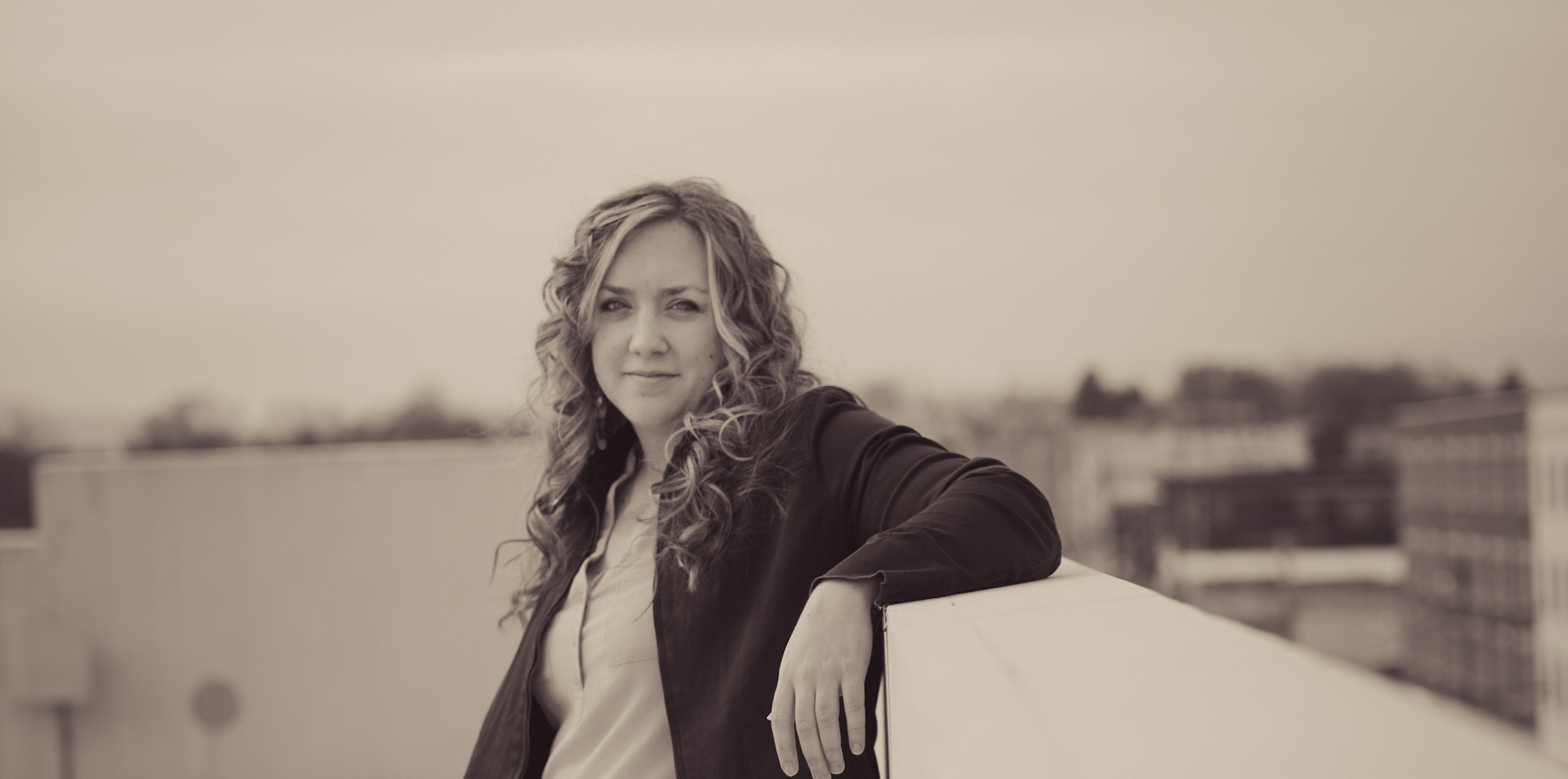 Amy Cox Photo Shoot Parking Garage Roanoke.jpg