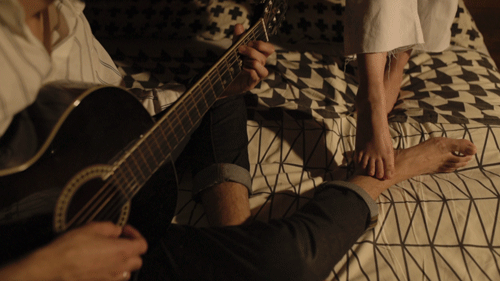 clip14.gif