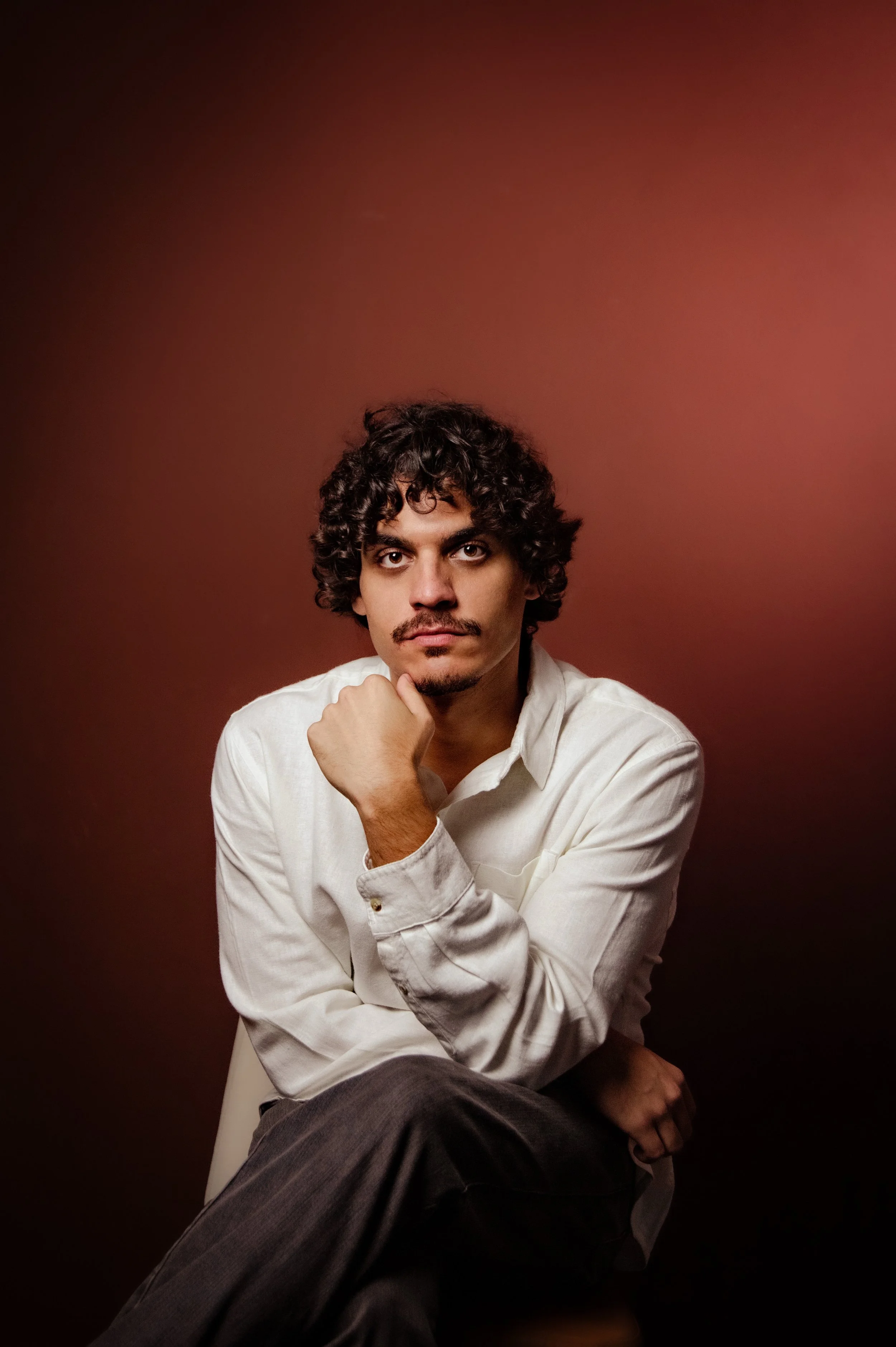 headshots_bruno_anatemponi_15-2.JPG