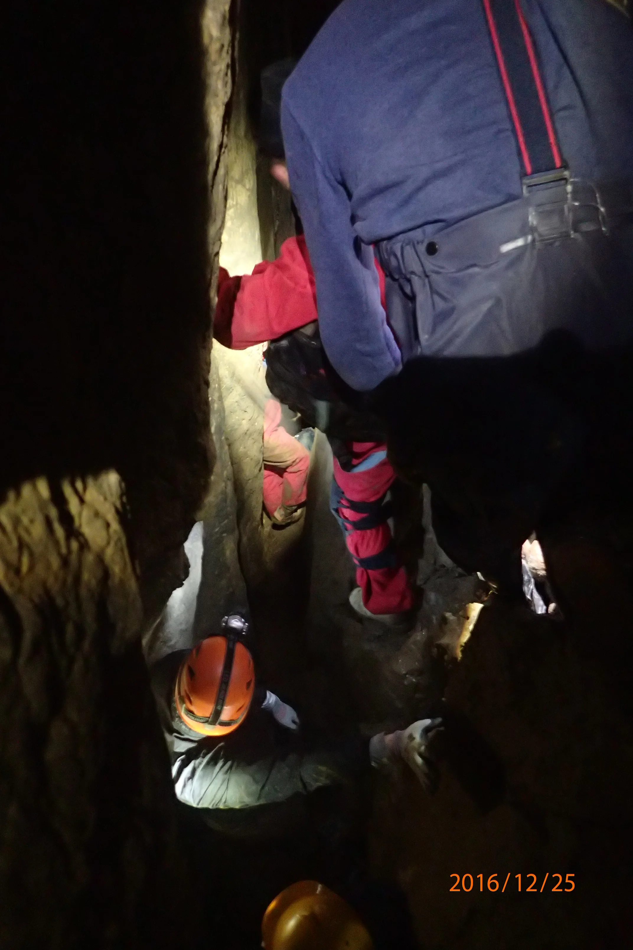 It got narrow, and vertical. Here the crew is almost on top of each other.
