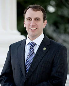 Levine_headshot.jpg