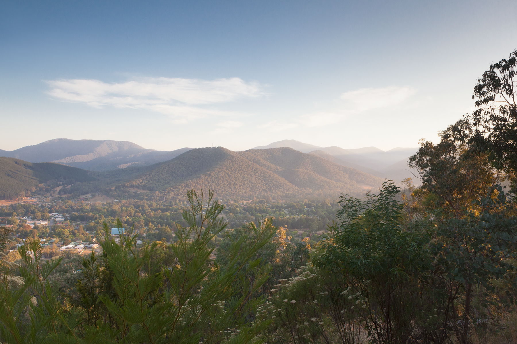 Huggins Lookout - a great walk from the centre of Bright 