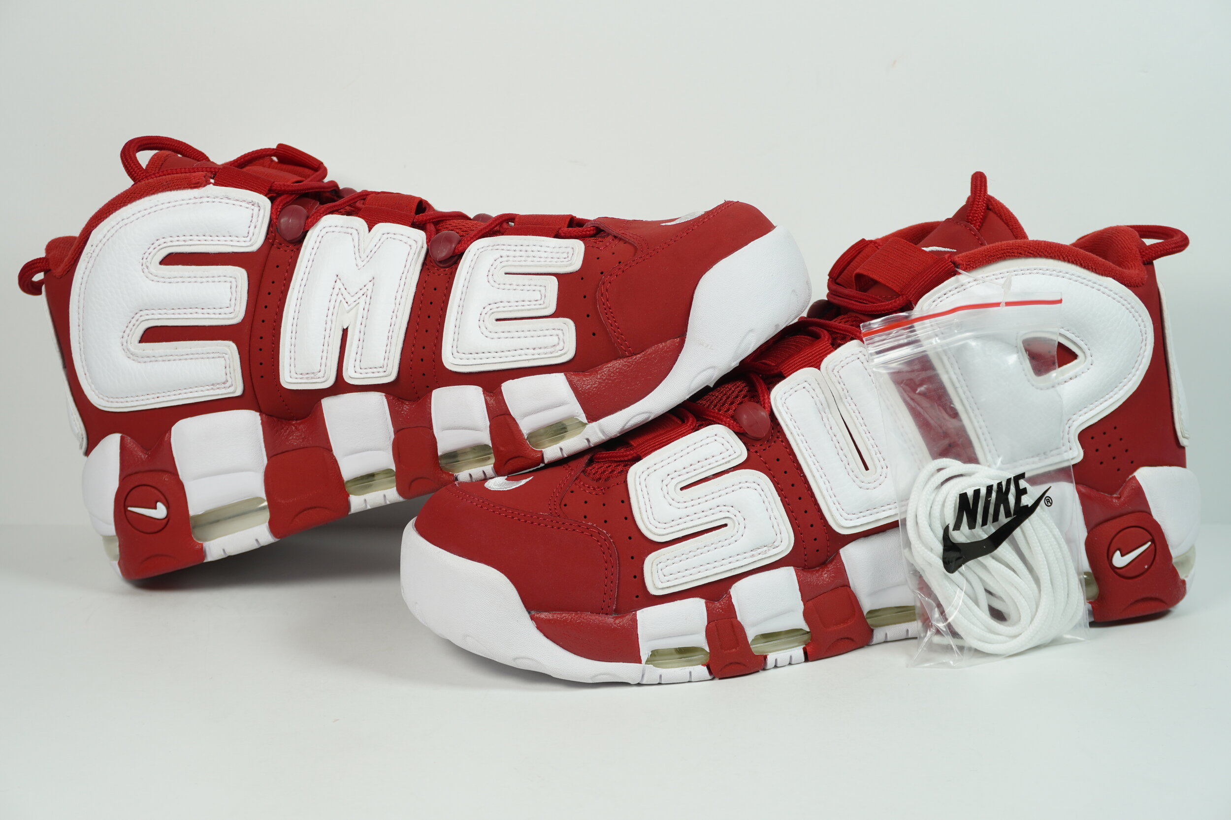 SUPREME X NIKE AIR MORE UPTEMPO RED 