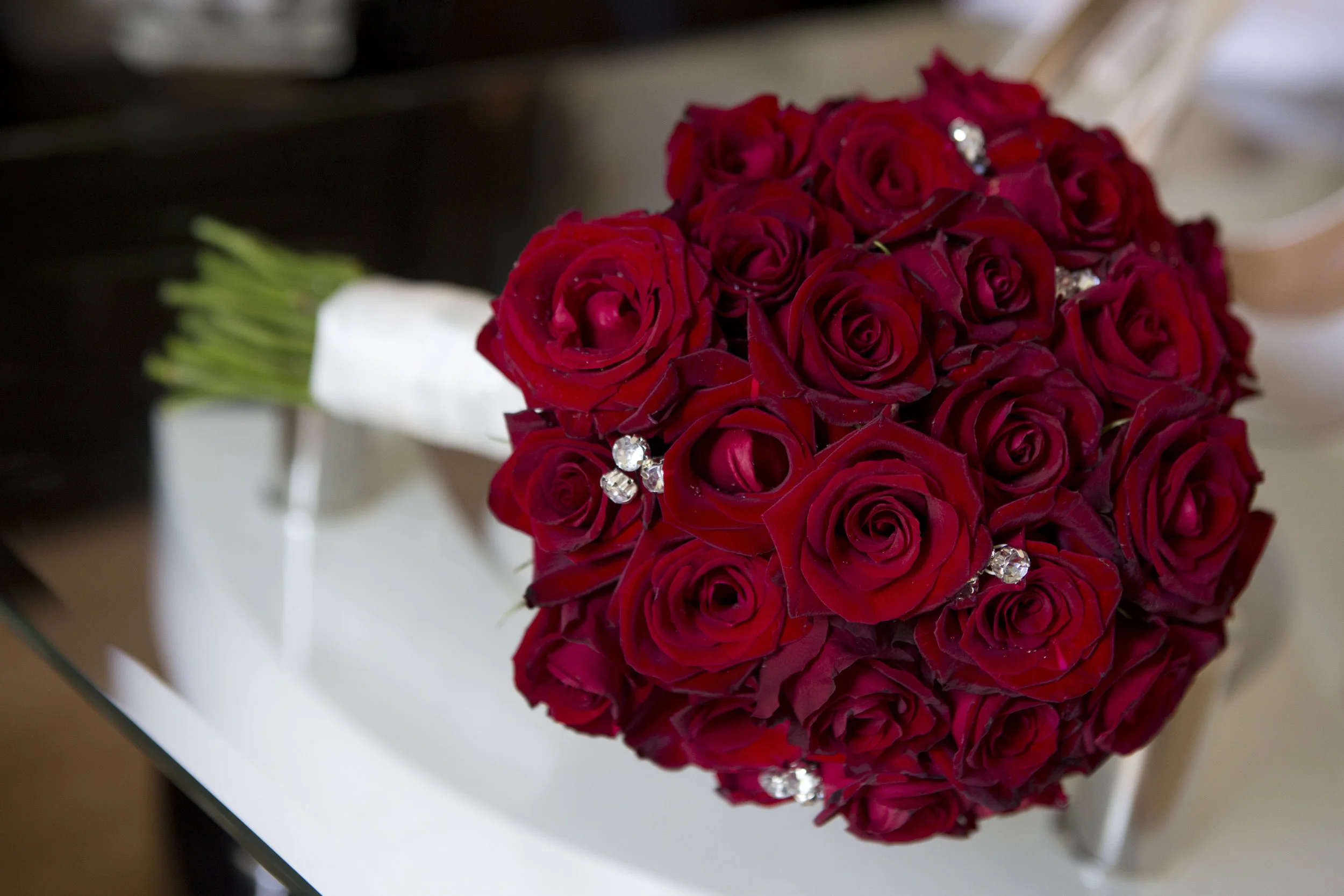 R & E Wedding - red roses and diamonds