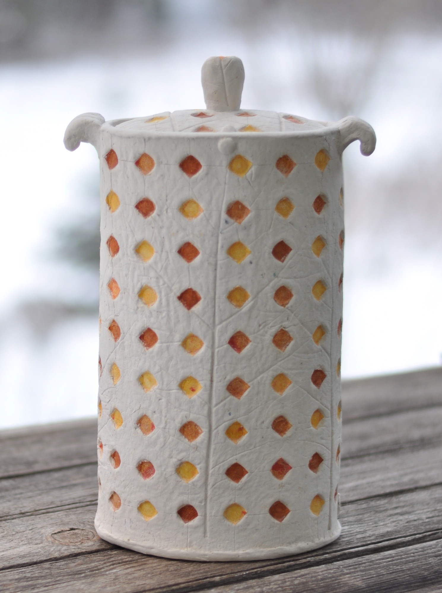 Sun Spot Biodegrable Urn Individual Size Lucy Fagella.jpg