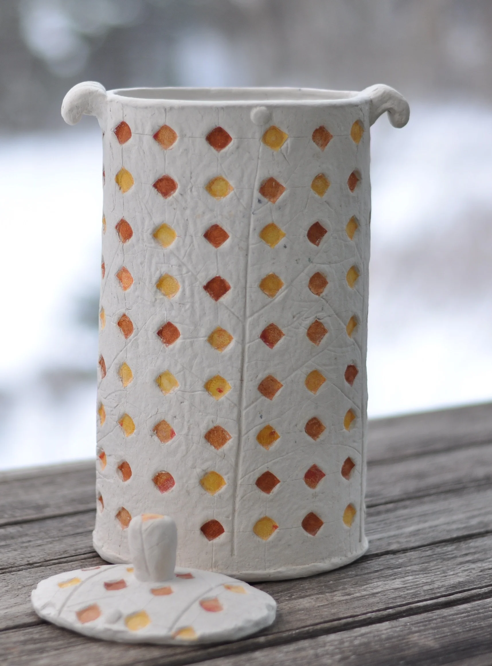 sun spot biodegradable urn Lucy Fagella.jpg