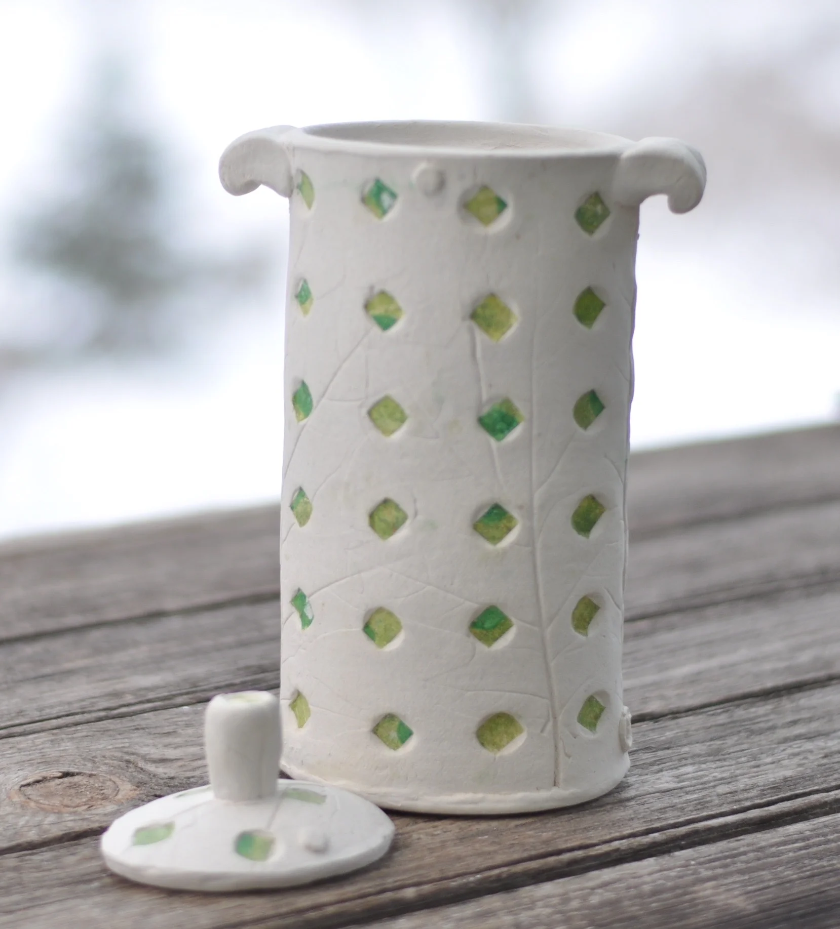 Spotted Grass Biodegradable Urn Lucy Fagella.jpg