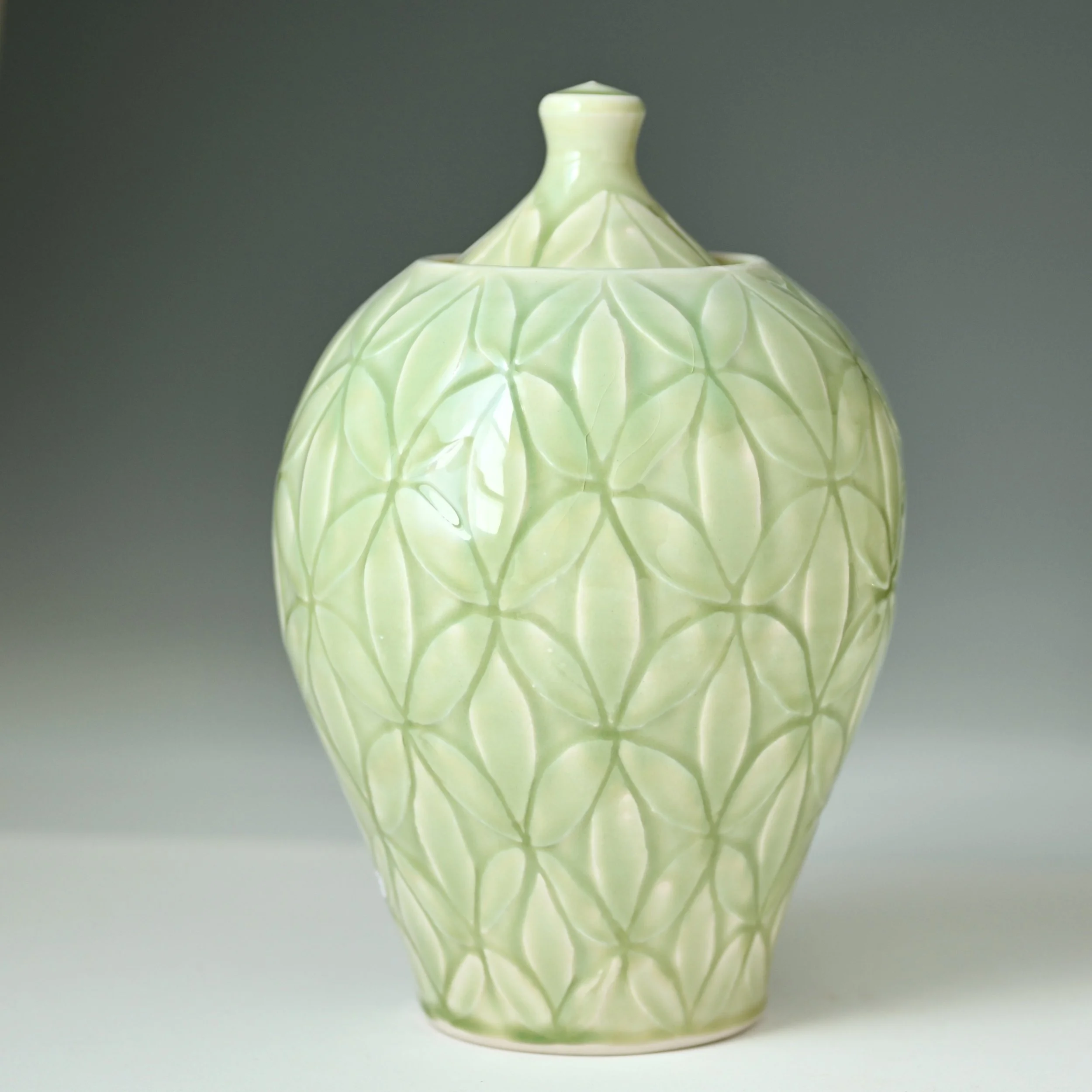 Flower of Life Urn, Celadon Green Individual Size