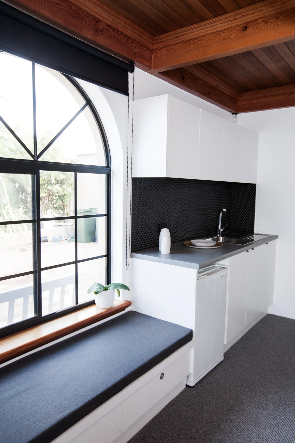 Study Kitchenette & Window Seat