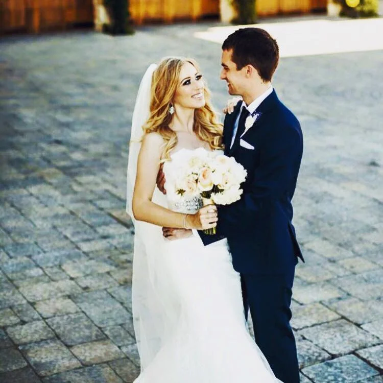 Strawberry Blonde Bride Classic Curls.jpg
