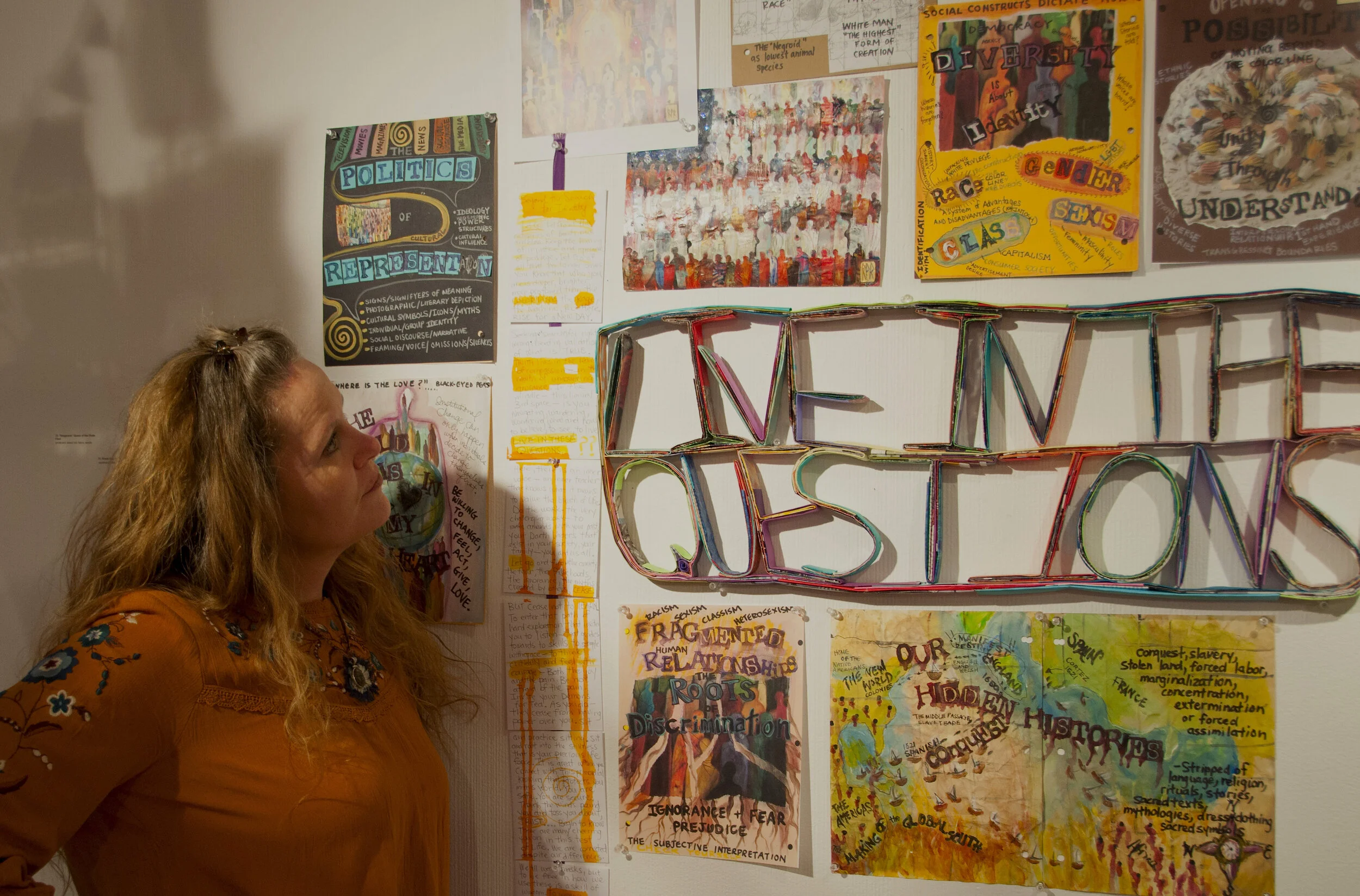 Live in the Questions. Exhibition of Journals pages on Social Justice