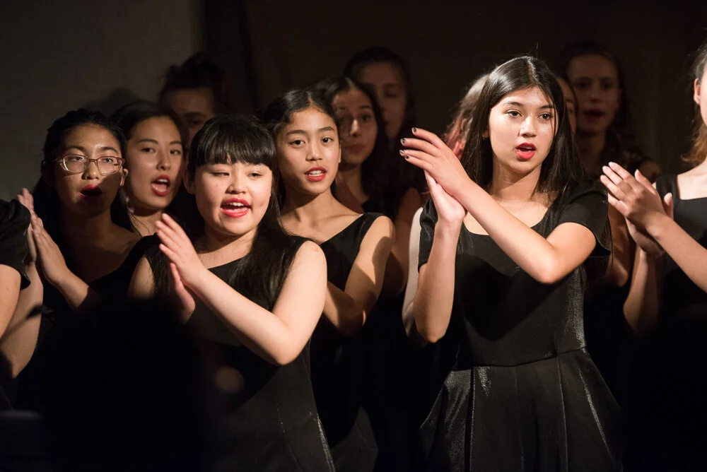 SFGC Presents Daring Sisters/Atrevidas Hermanas