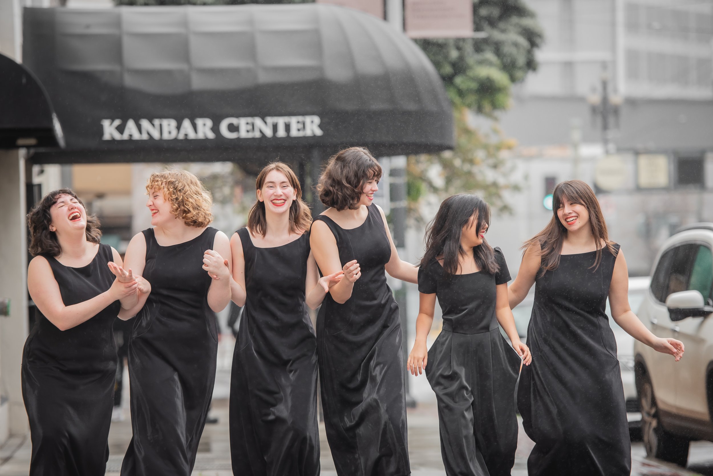 Members of the San Francisco Girls Chorus (Photo Credit: Carlin Ma)