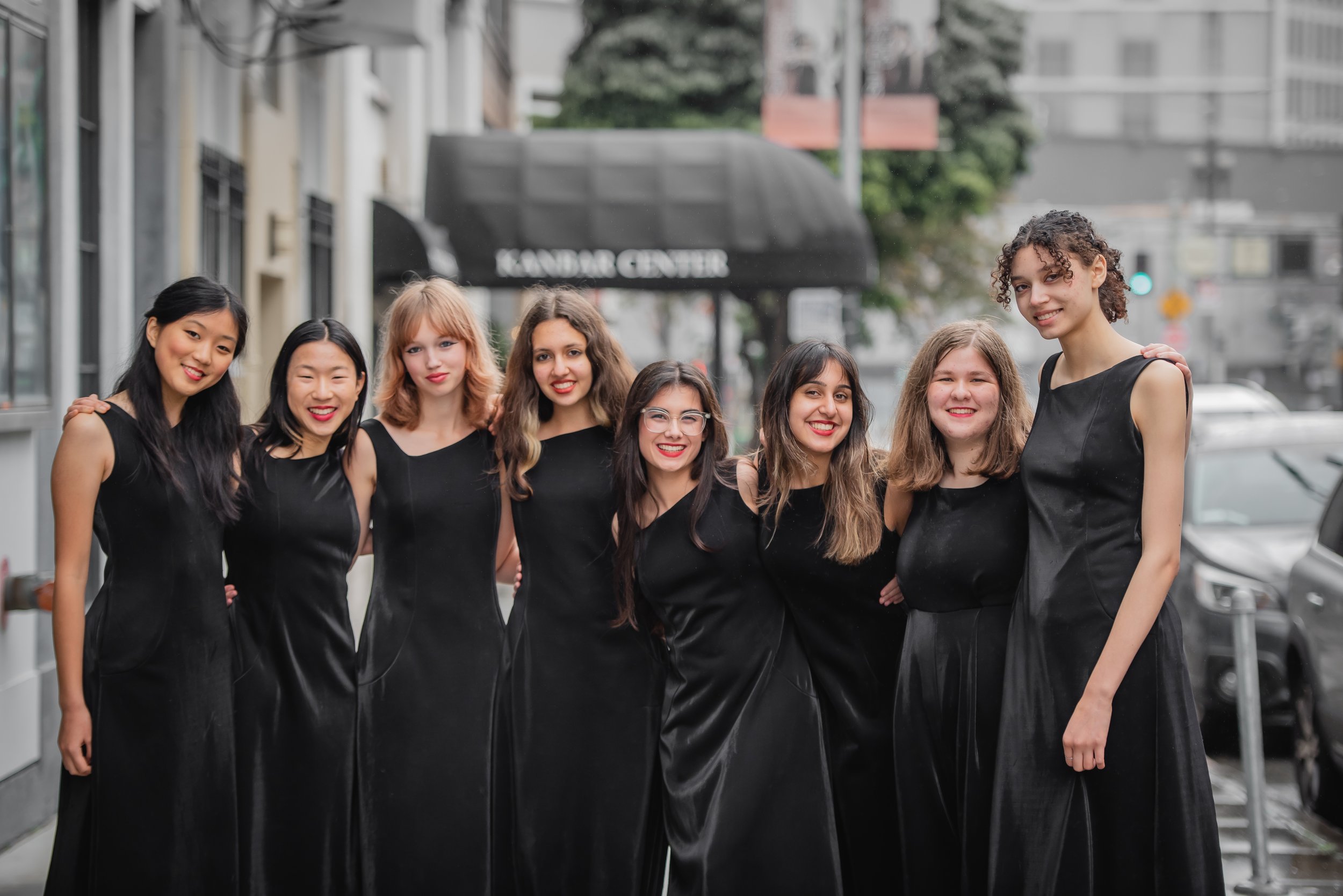 Members of the San Francisco Girls Chorus (Photo Credit: Carlin Ma)