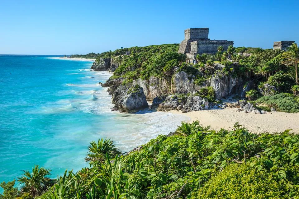 Beach-in-Tulum-5846e27b5f9b5851e502e481.jpg