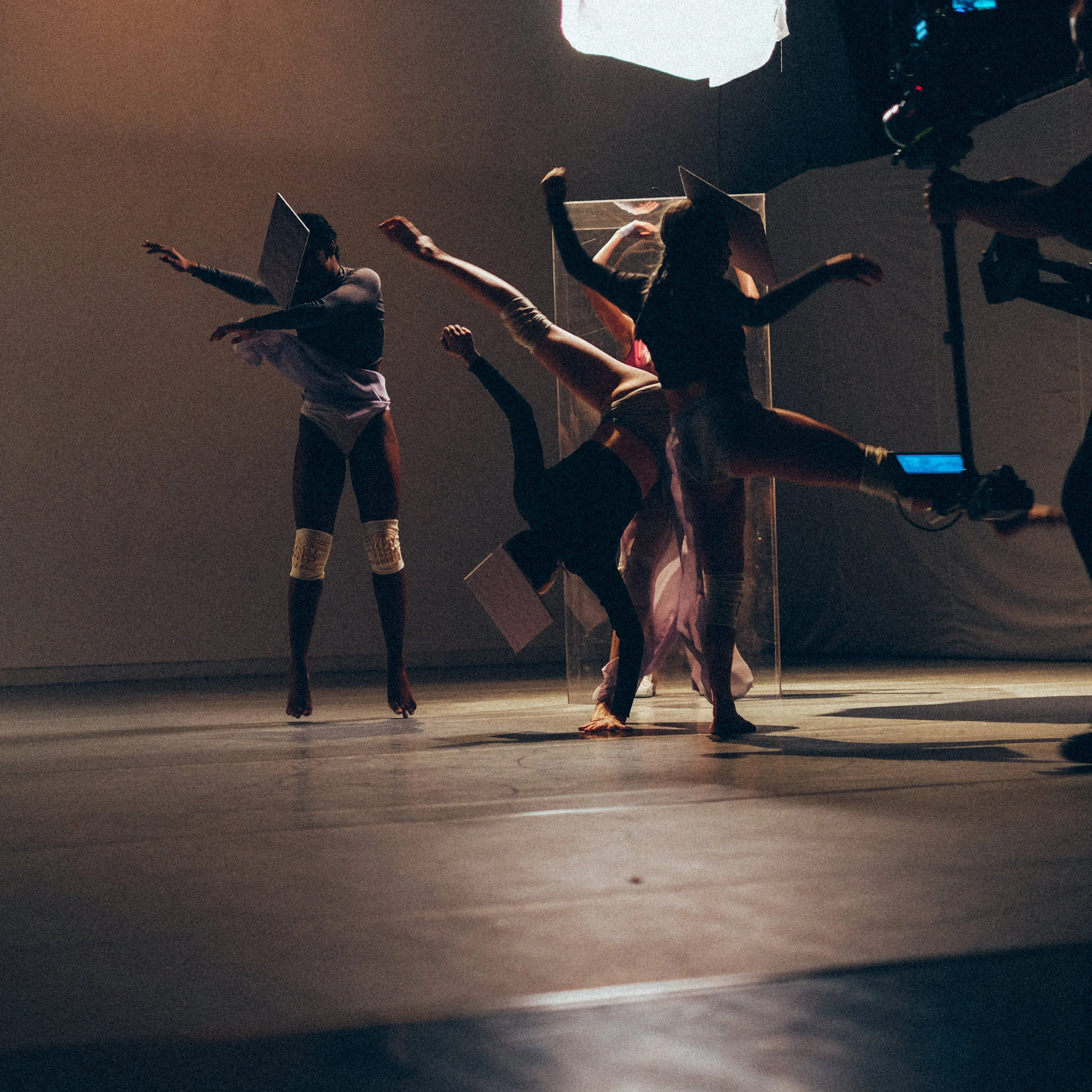 KIO behind scenes-37.jpg