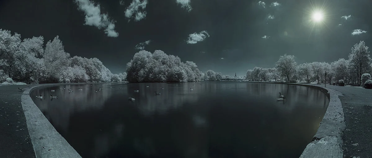 Ultra Violet photograph of the lake in Platt Fields Park