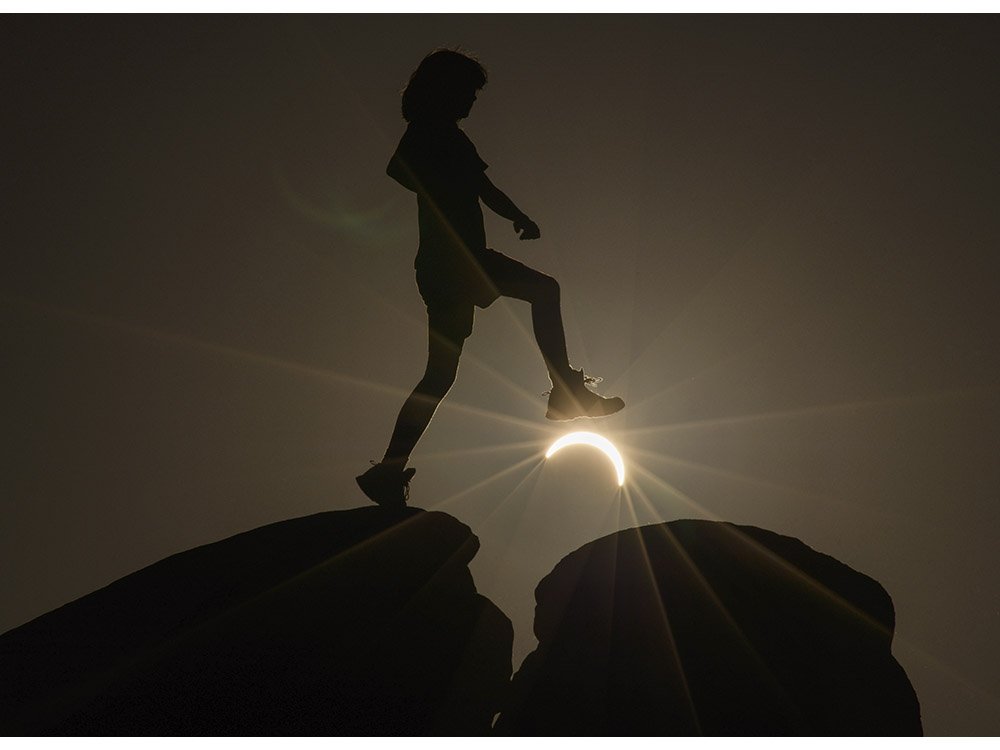 Boy and the eclipse 1(Jumping)_Shop.jpg