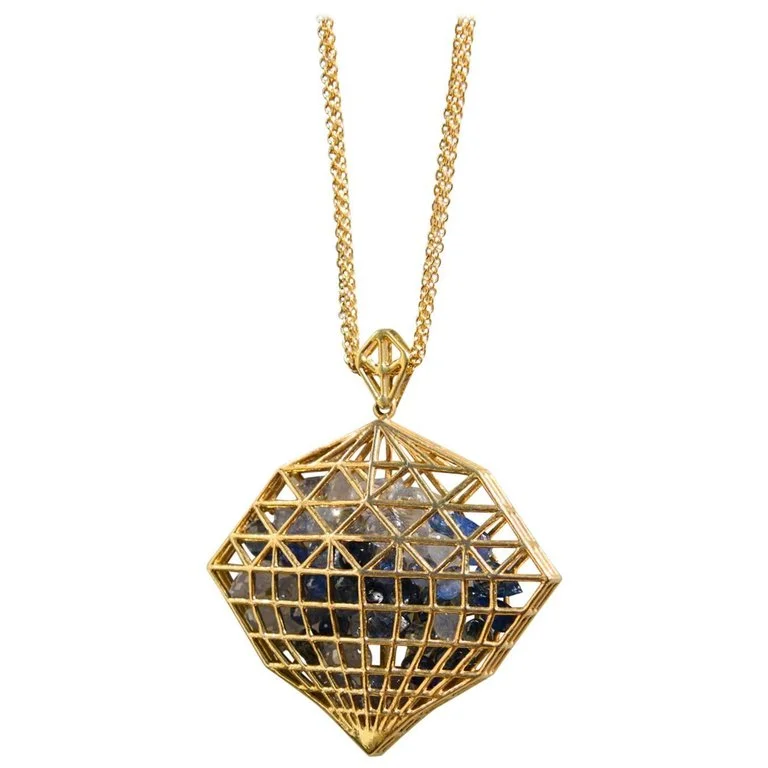 Sapphire, 18 Carat Gold Shaker Statement Pendant Necklace