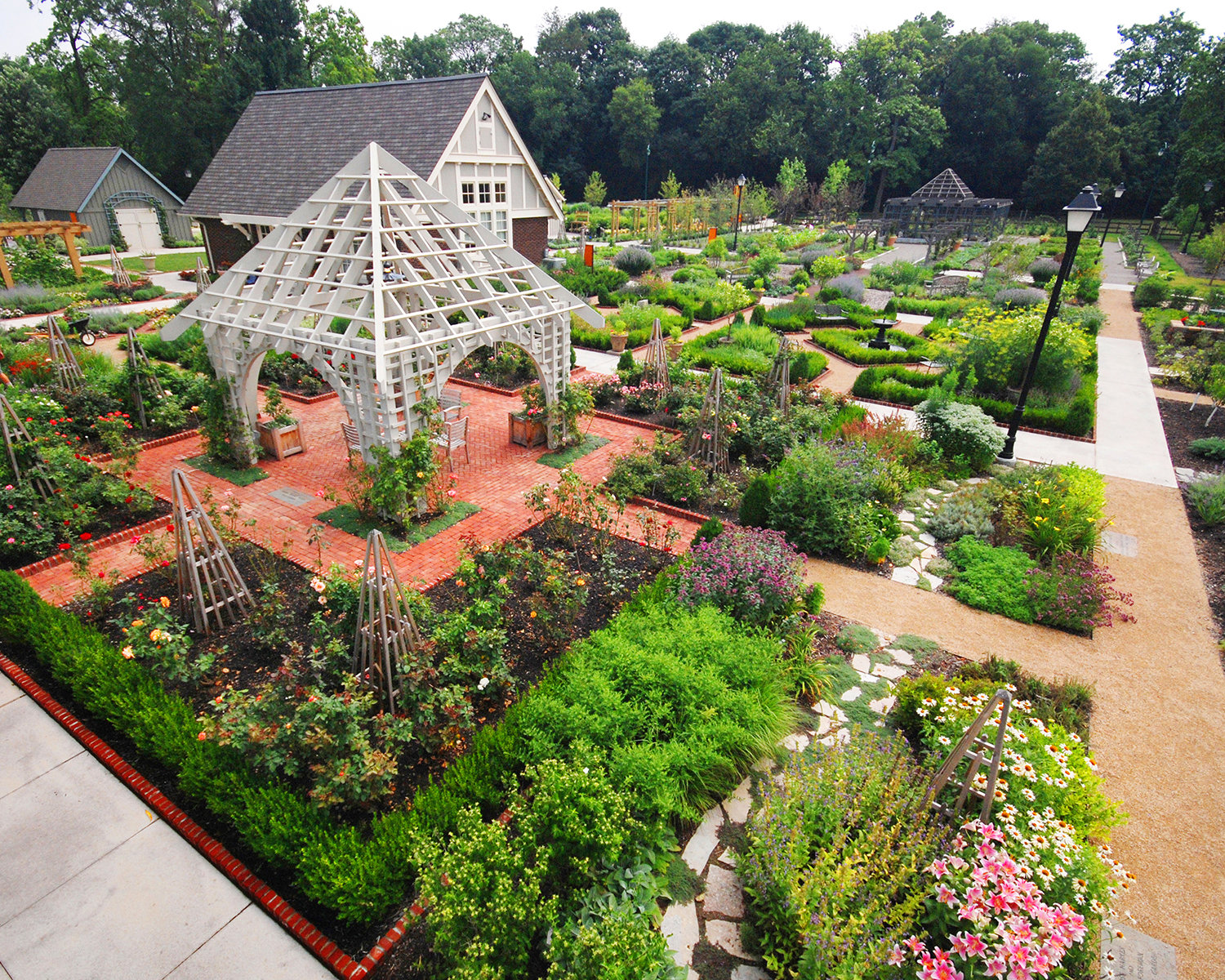 Огород на большом участке. Franklin Park Conservatory and Botanical Gardens. Дизайнерский огород. Красивый огород.