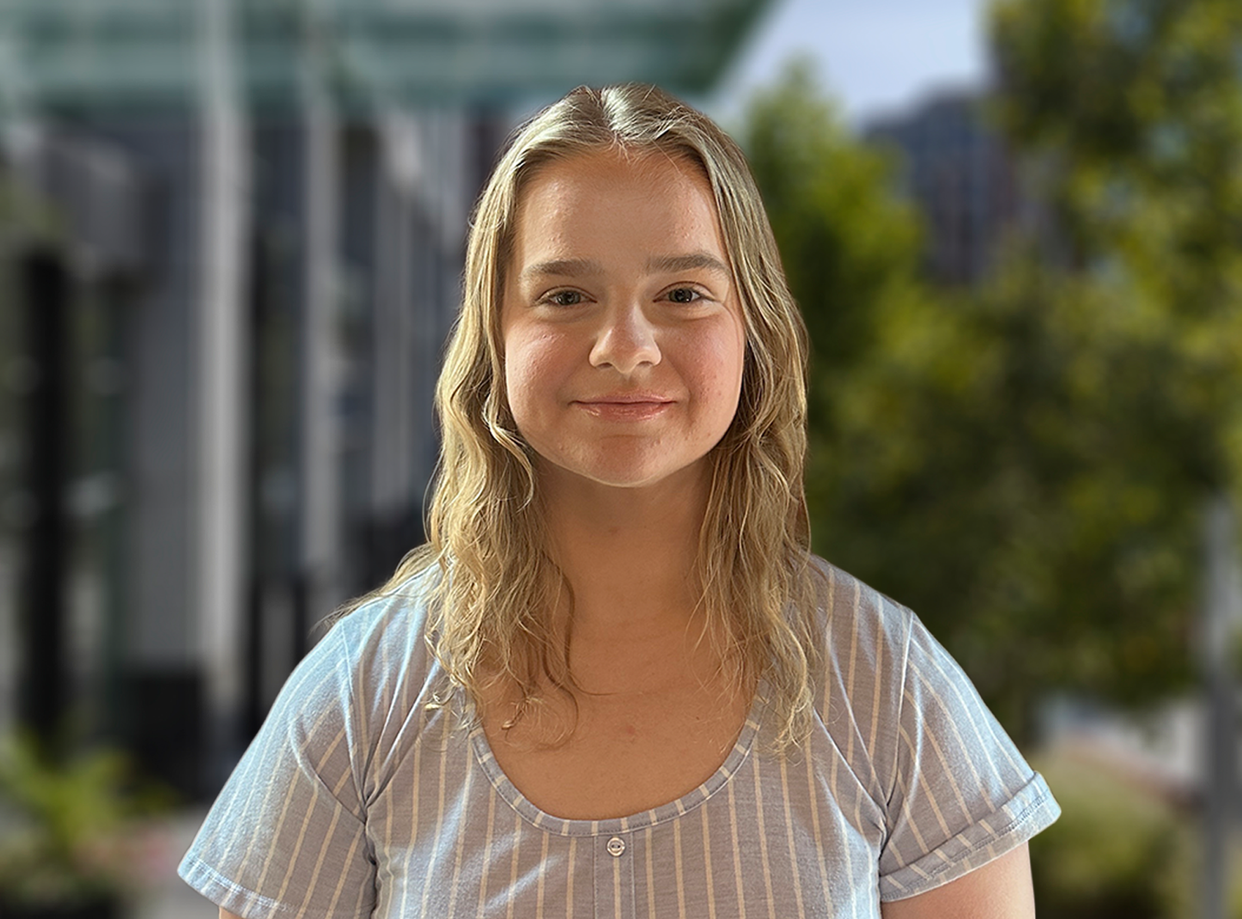 Chloe Eggleston 