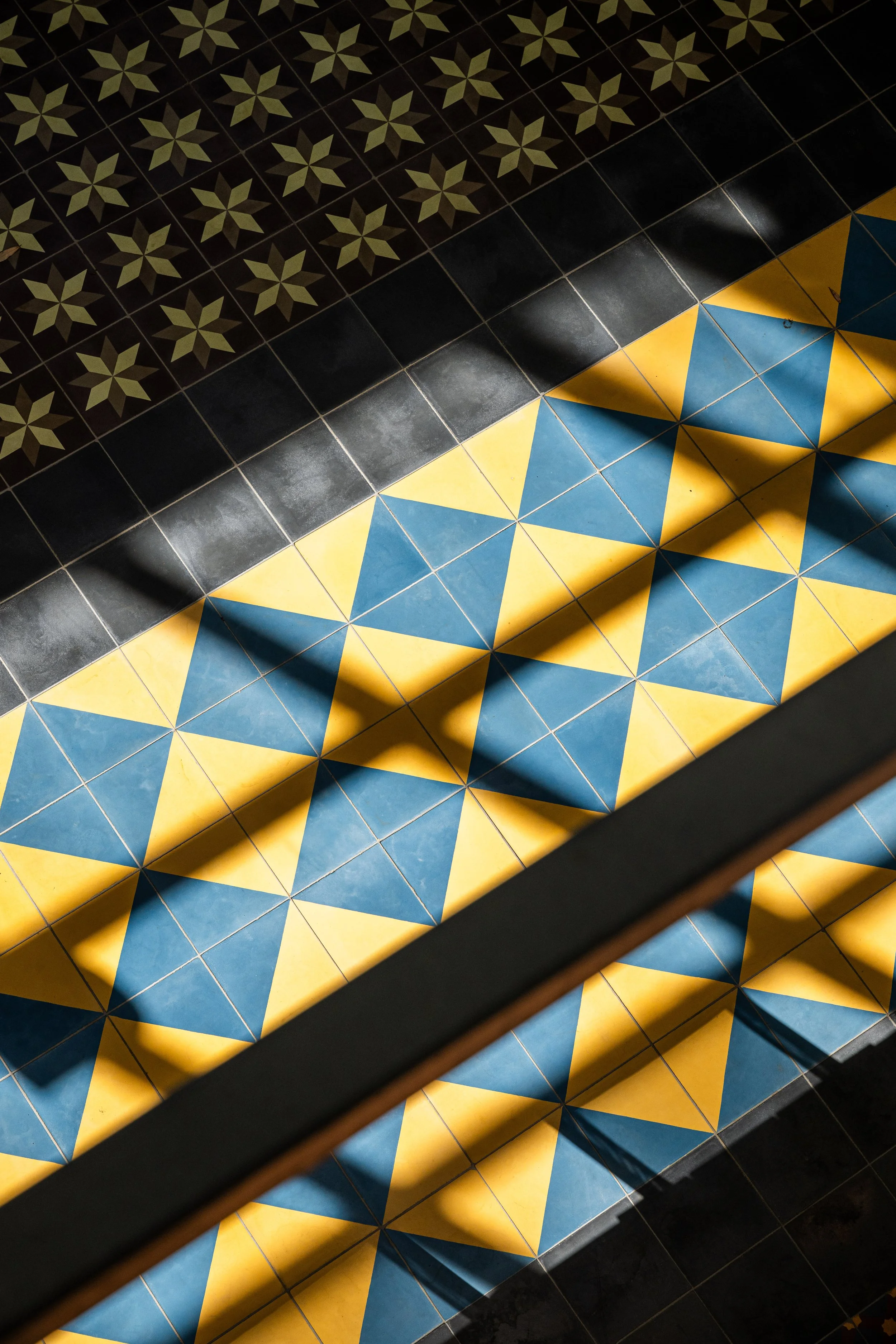 11_Courtyard House_Outdoor Living Tile Detail_RobertTsai_20mb.jpg