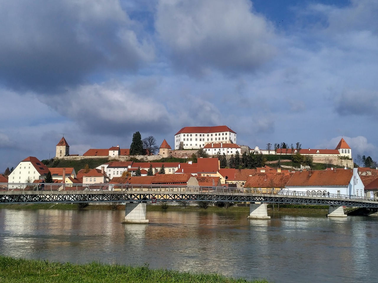 ptuj-1937209_1280.jpg