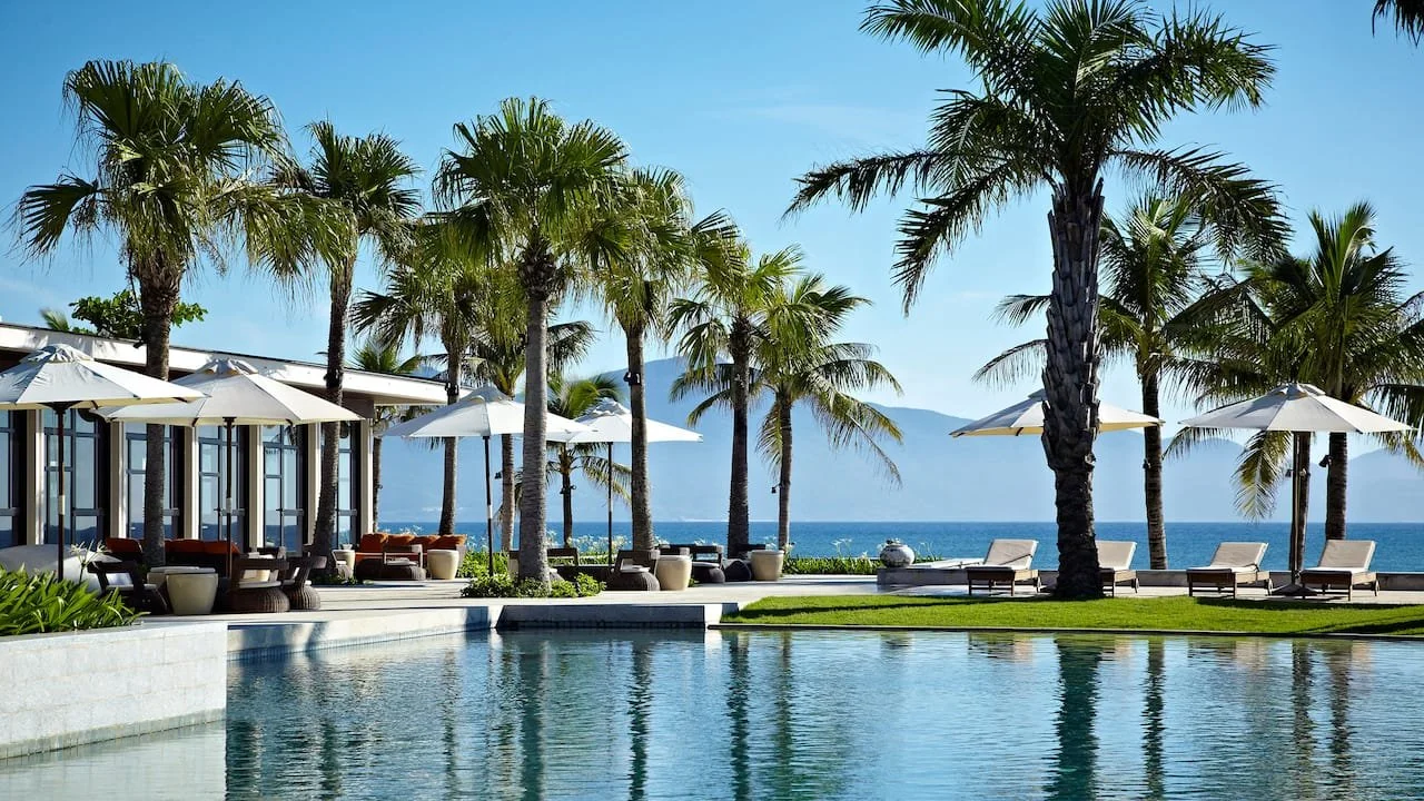 Hyatt-Regency-Danang-Resort-and-Spa-P087-Main-Pool-Horizontal.16x9.jpg