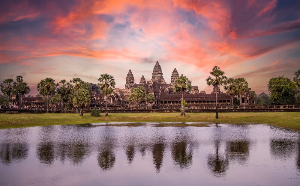 Angkor Wat sunrise.jpg