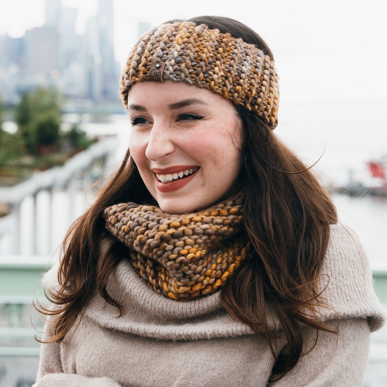 https://i.etsystatic.com/14815197/r/il/fdb99e/5569349925/il_fullxfull.5569349925_kerm.jpg