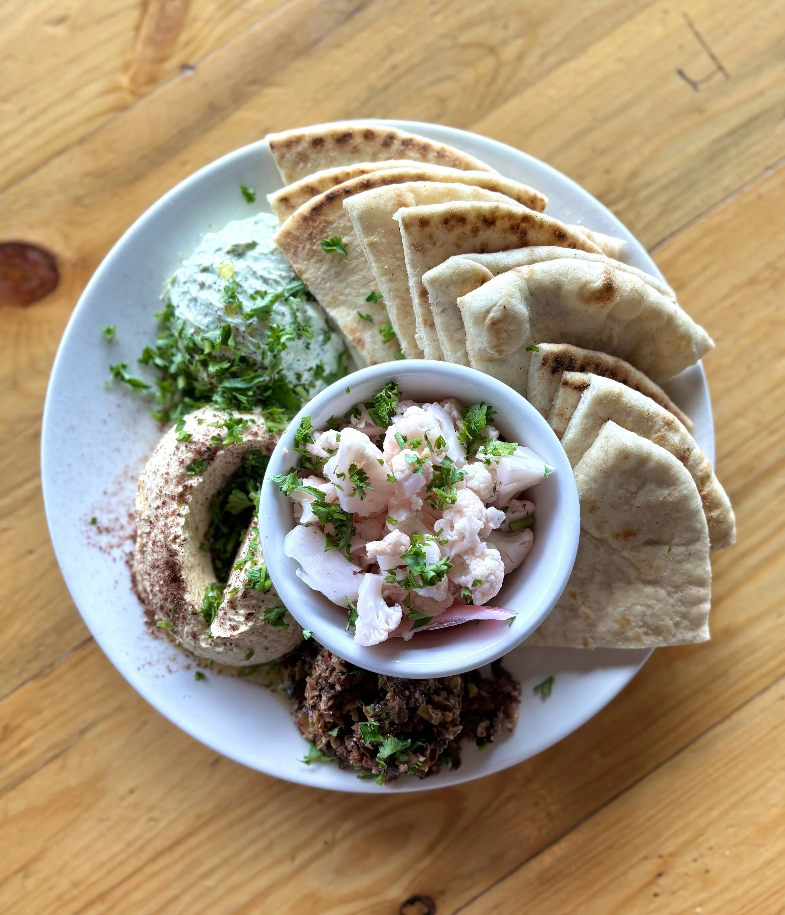Hummus Plate.jpeg