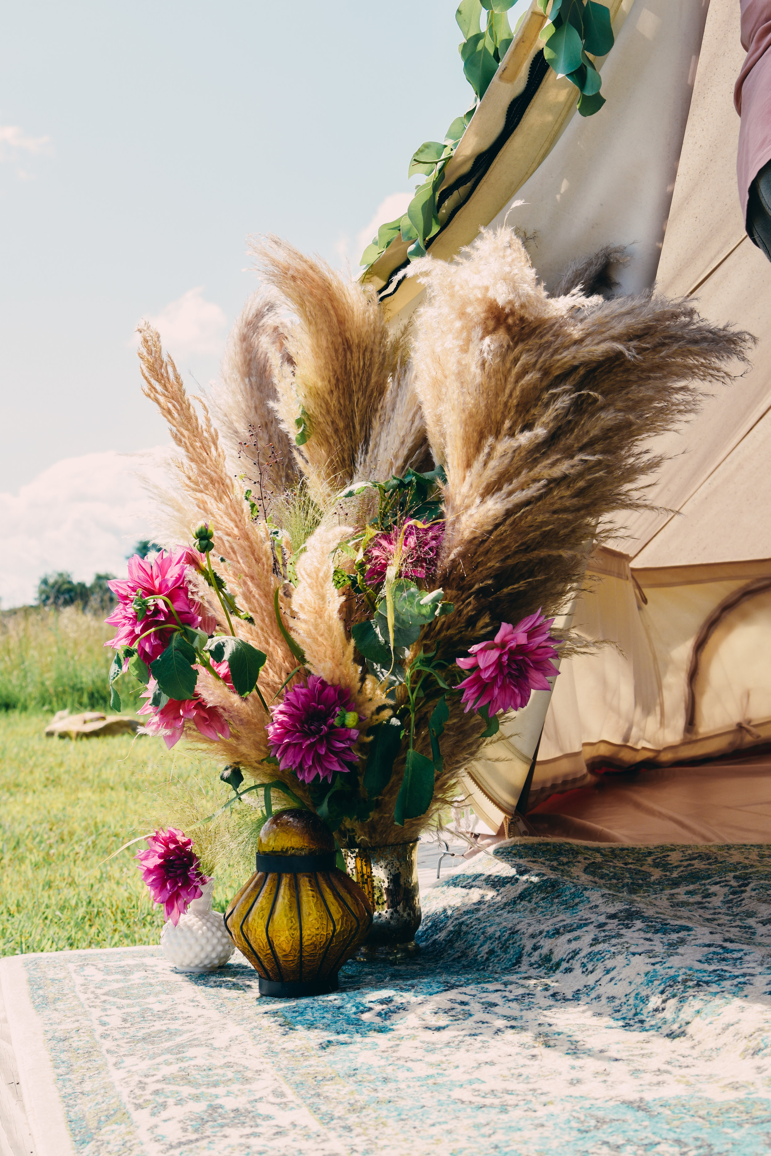  Detail shot of a drive floral arrangement at a Paint Rock Farm elopement  