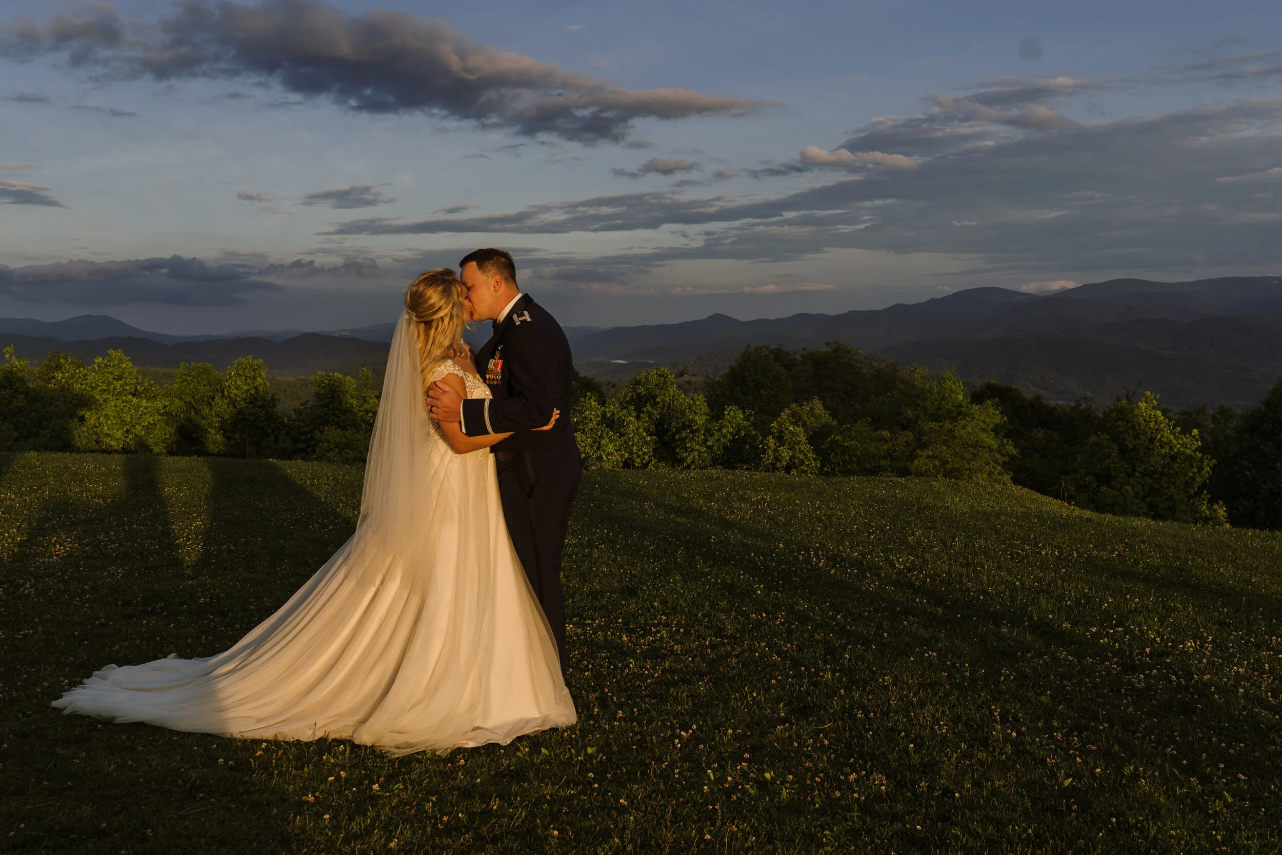 Charlotte Intimate Wedding Photographer