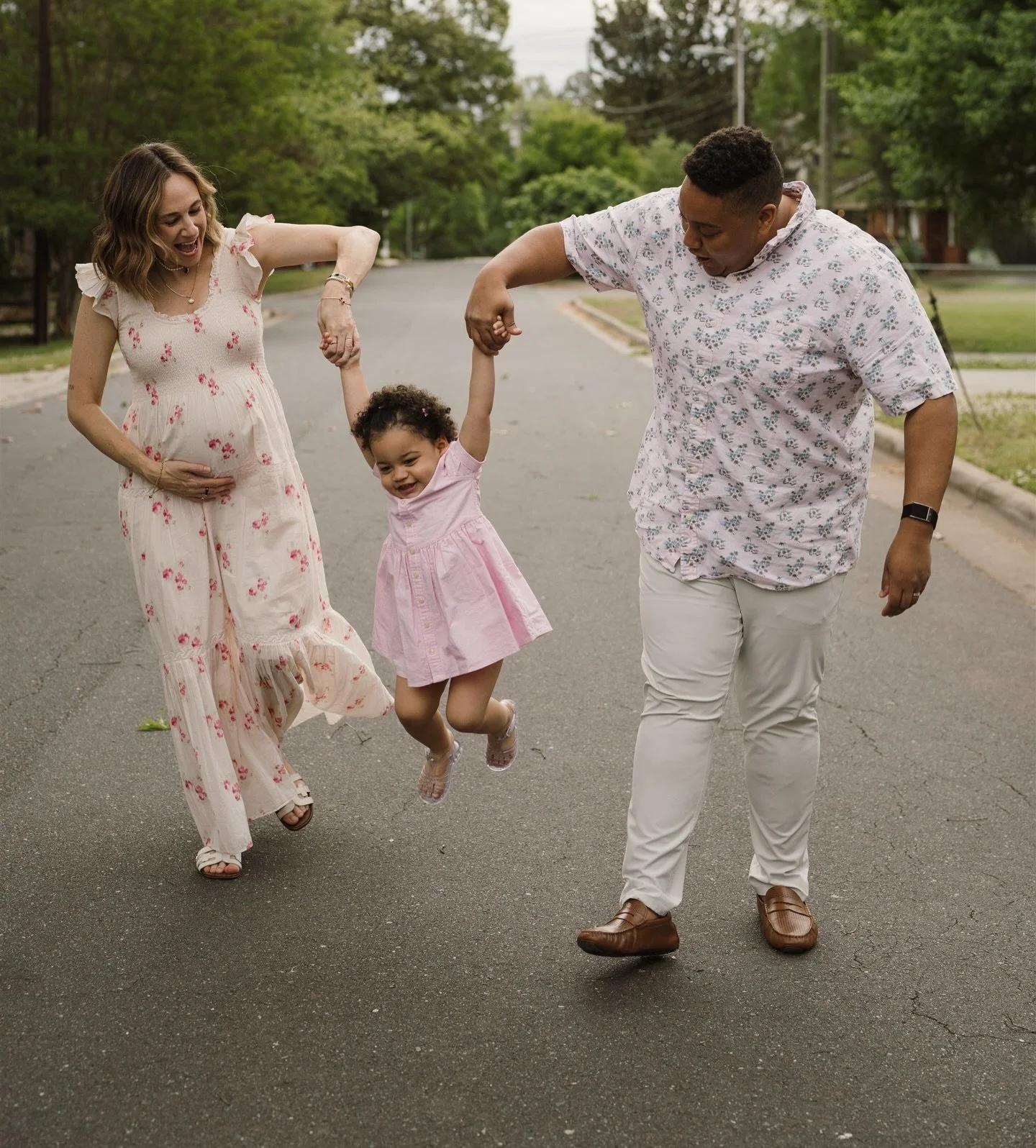 Almost two years ago I met with Britt and Kate for their first newborn session. It&rsquo;s hard to believe clementine is here and another little angel is on the way. I feel so lucky to be a part of this families story, here is just a few shots from t